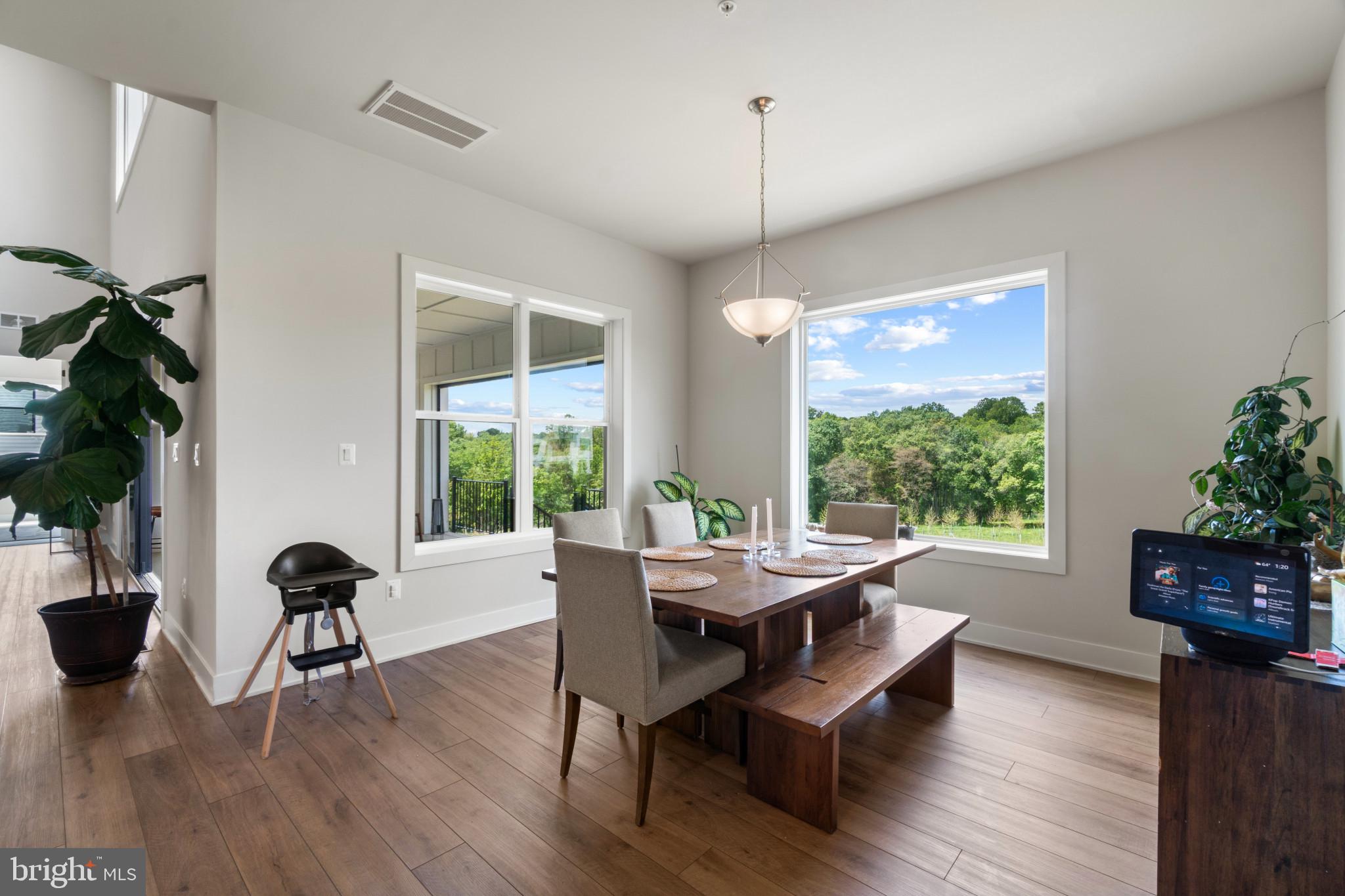 WILLOWCREEK - Residential