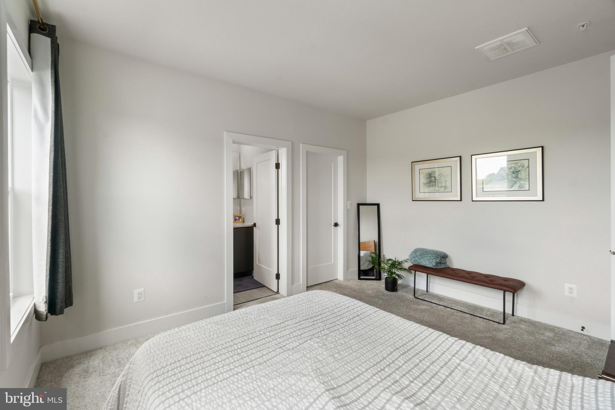 WILLOWCREEK - Residential