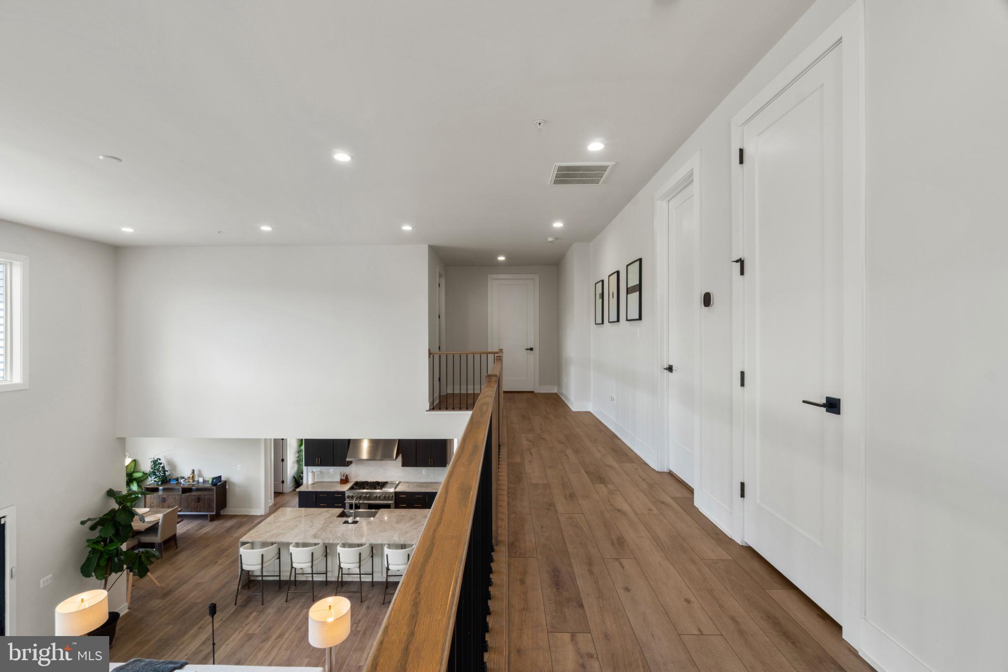 WILLOWCREEK - Residential