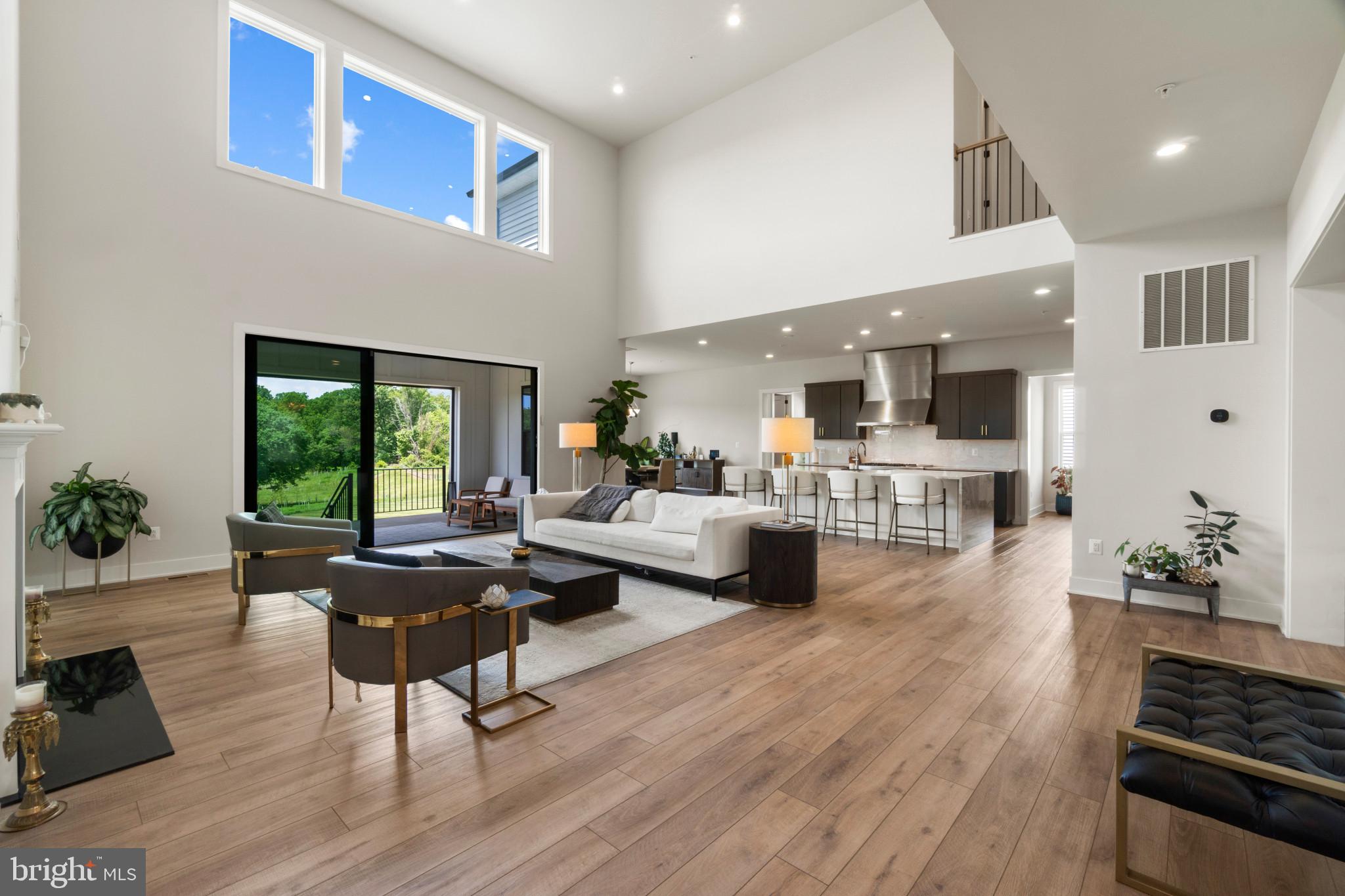 WILLOWCREEK - Residential