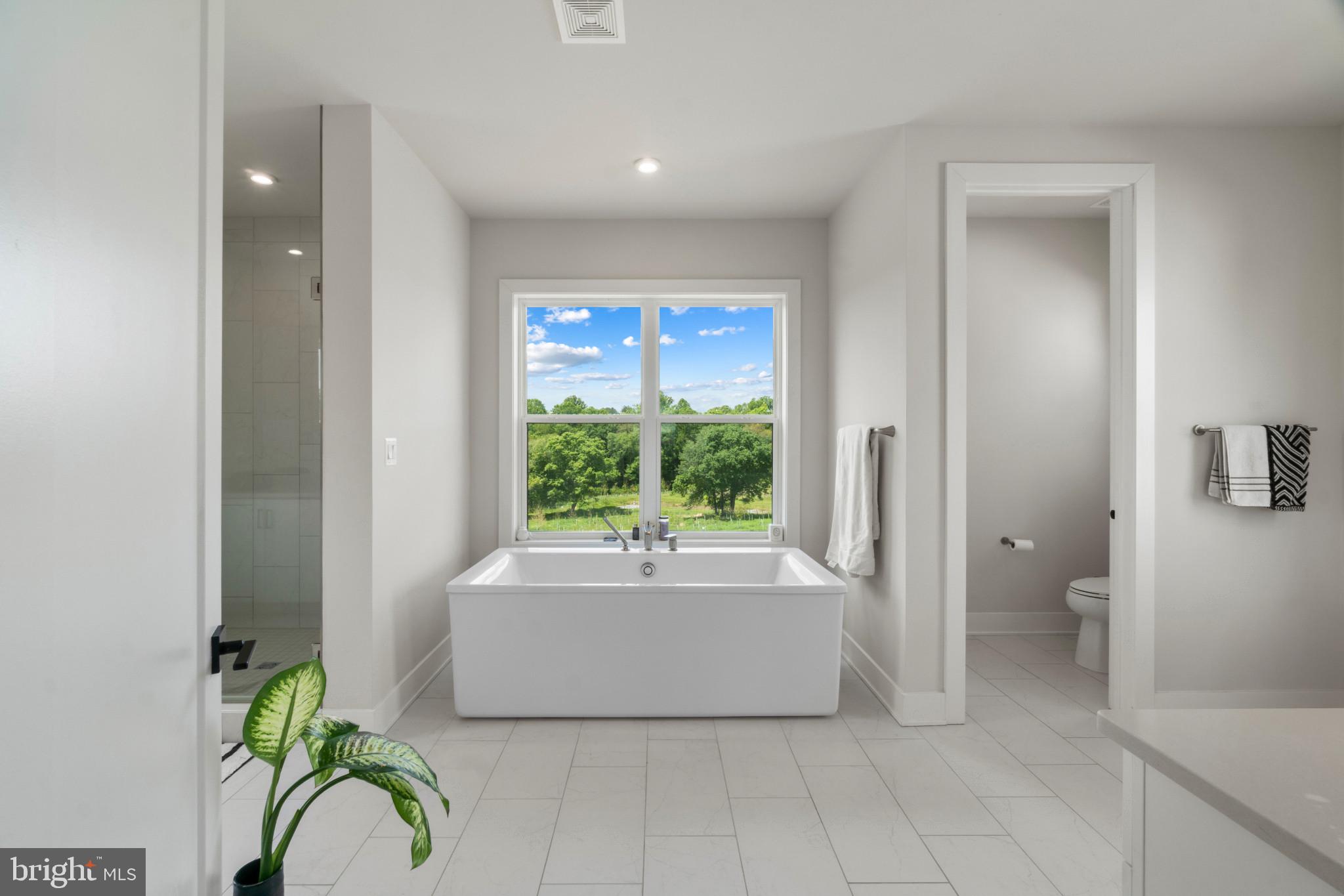WILLOWCREEK - Residential