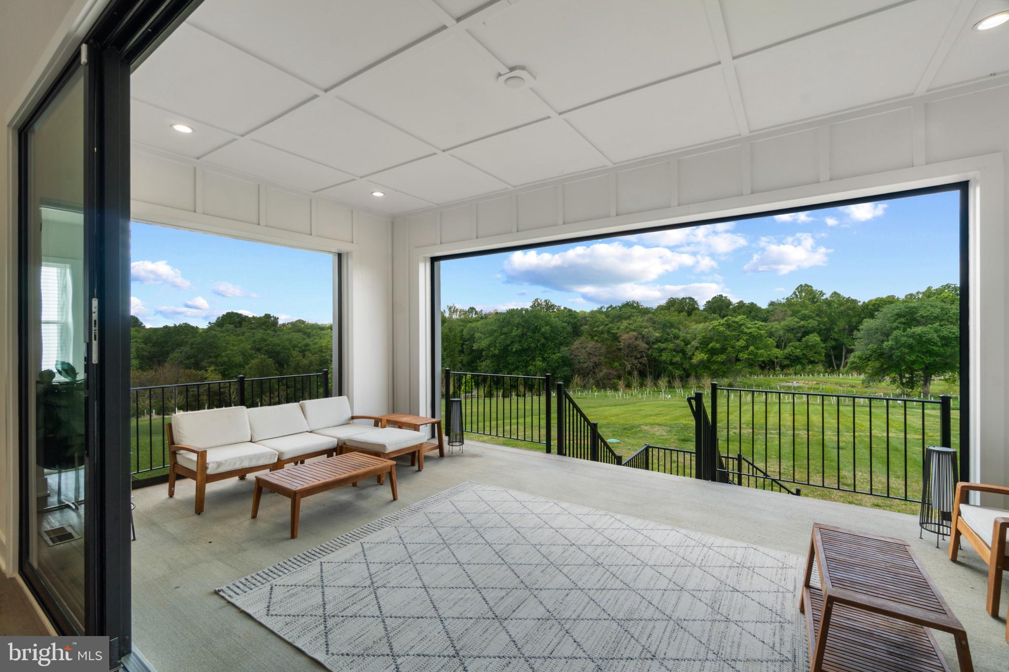 WILLOWCREEK - Residential