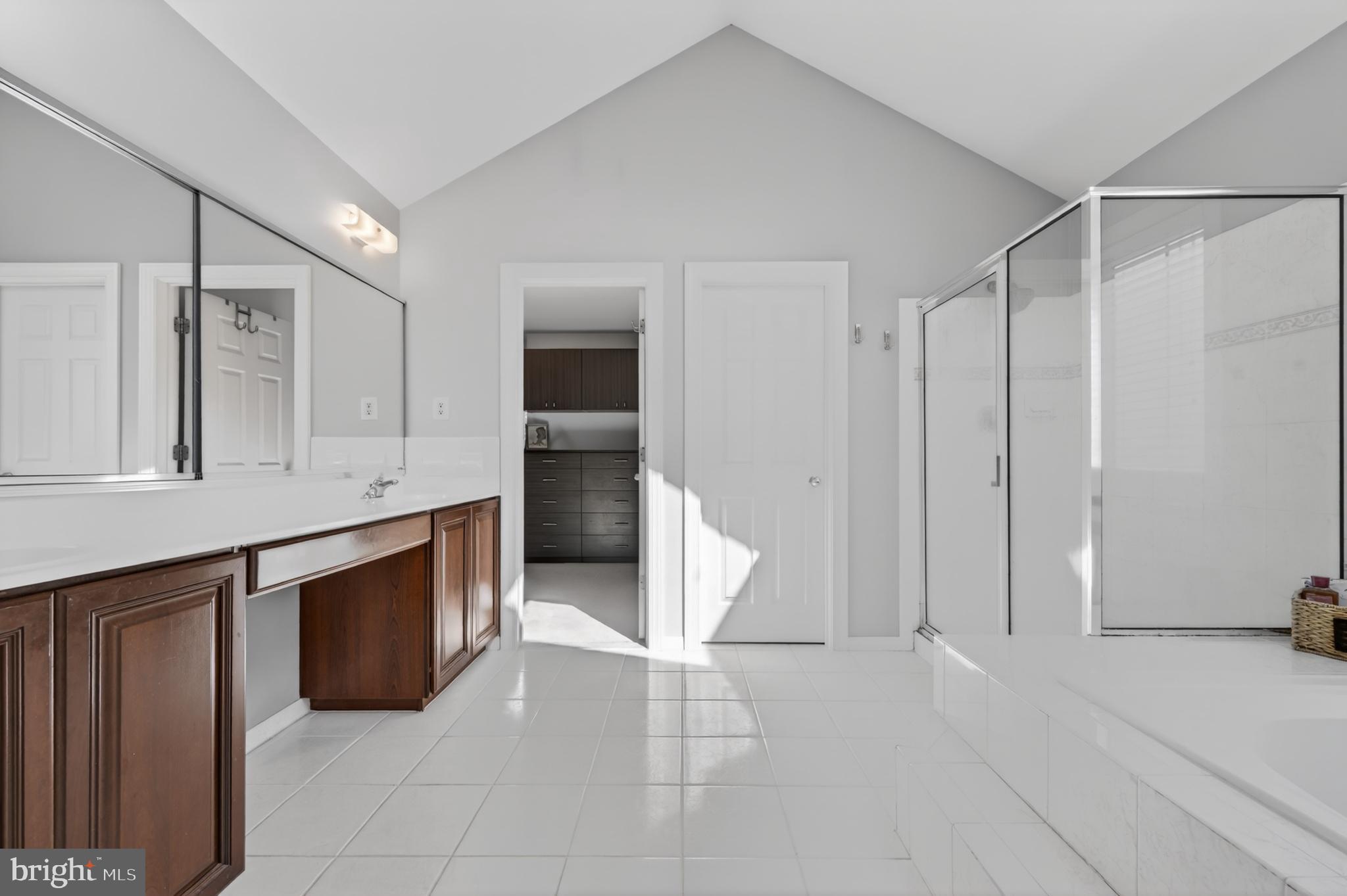 RESERVE AT WAYNEBROO - Residential