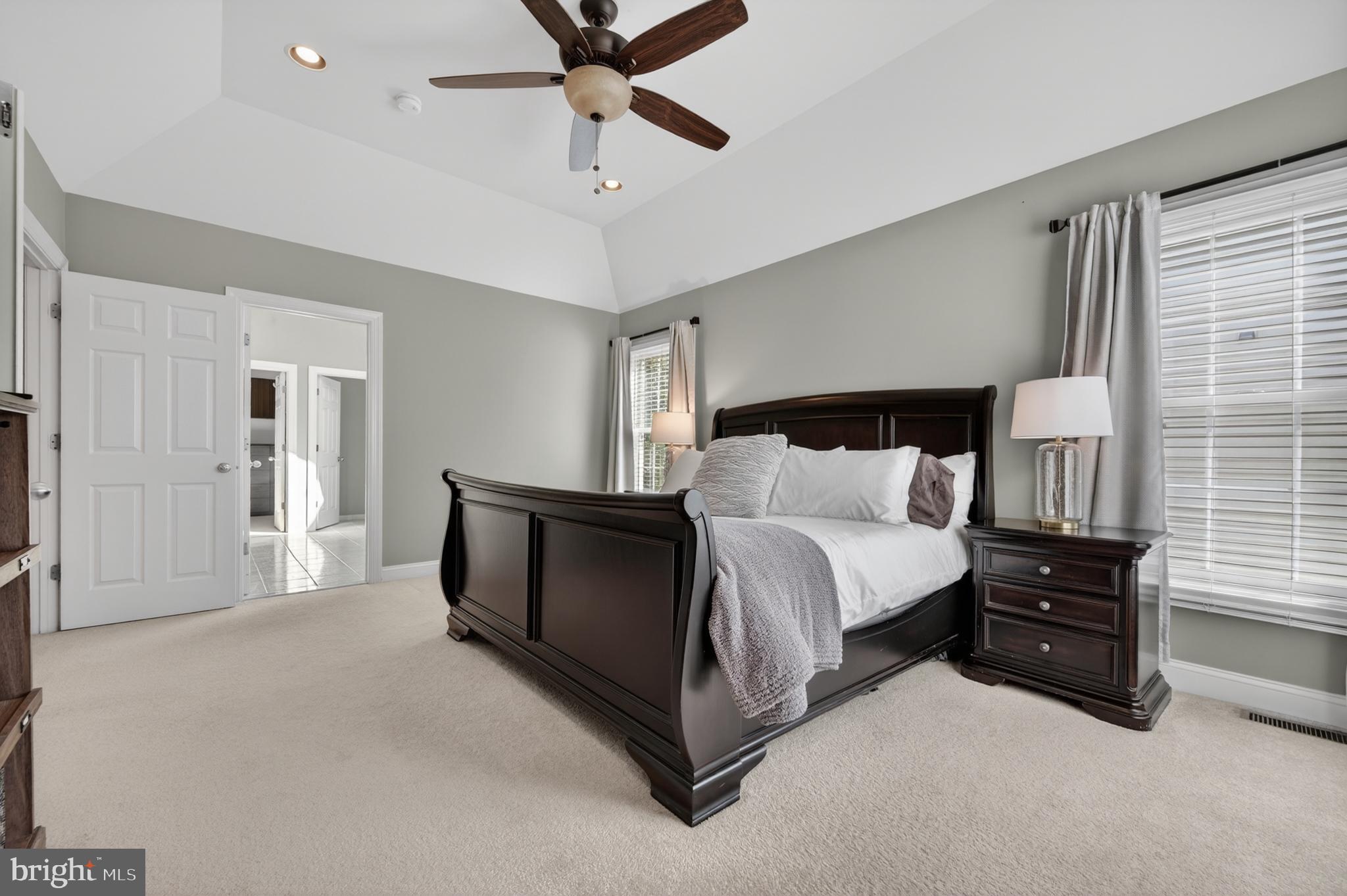 RESERVE AT WAYNEBROO - Residential