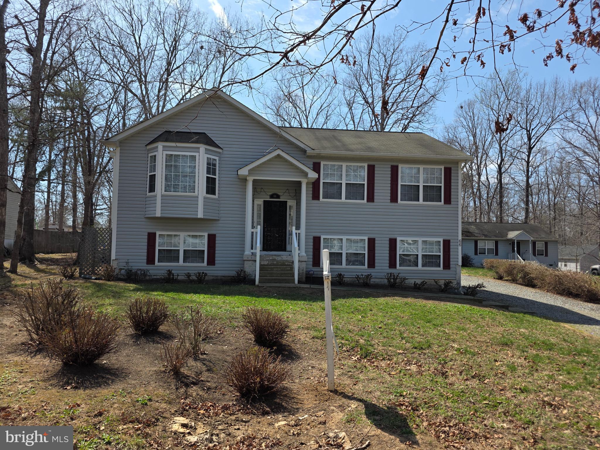 LAKE LAND OR - Residential