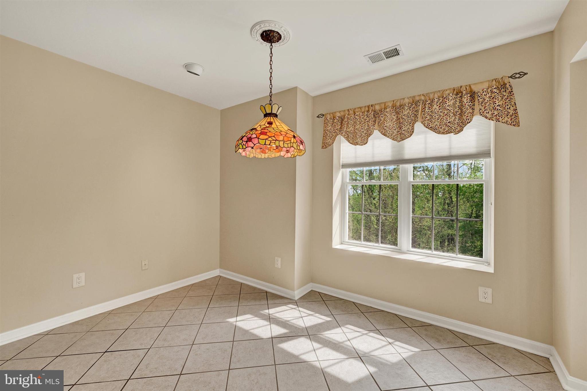 ROSSLARE RIDGE - Residential
