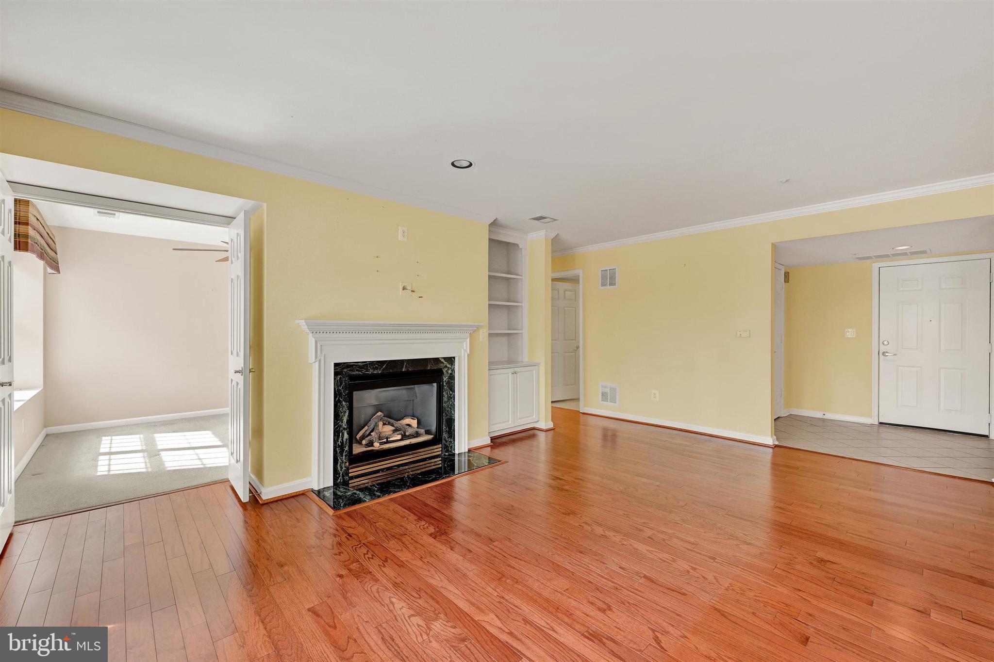 ROSSLARE RIDGE - Residential