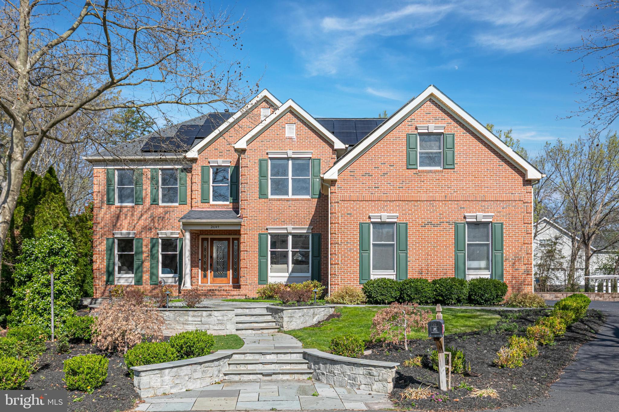 SOUTH RIDING - Residential