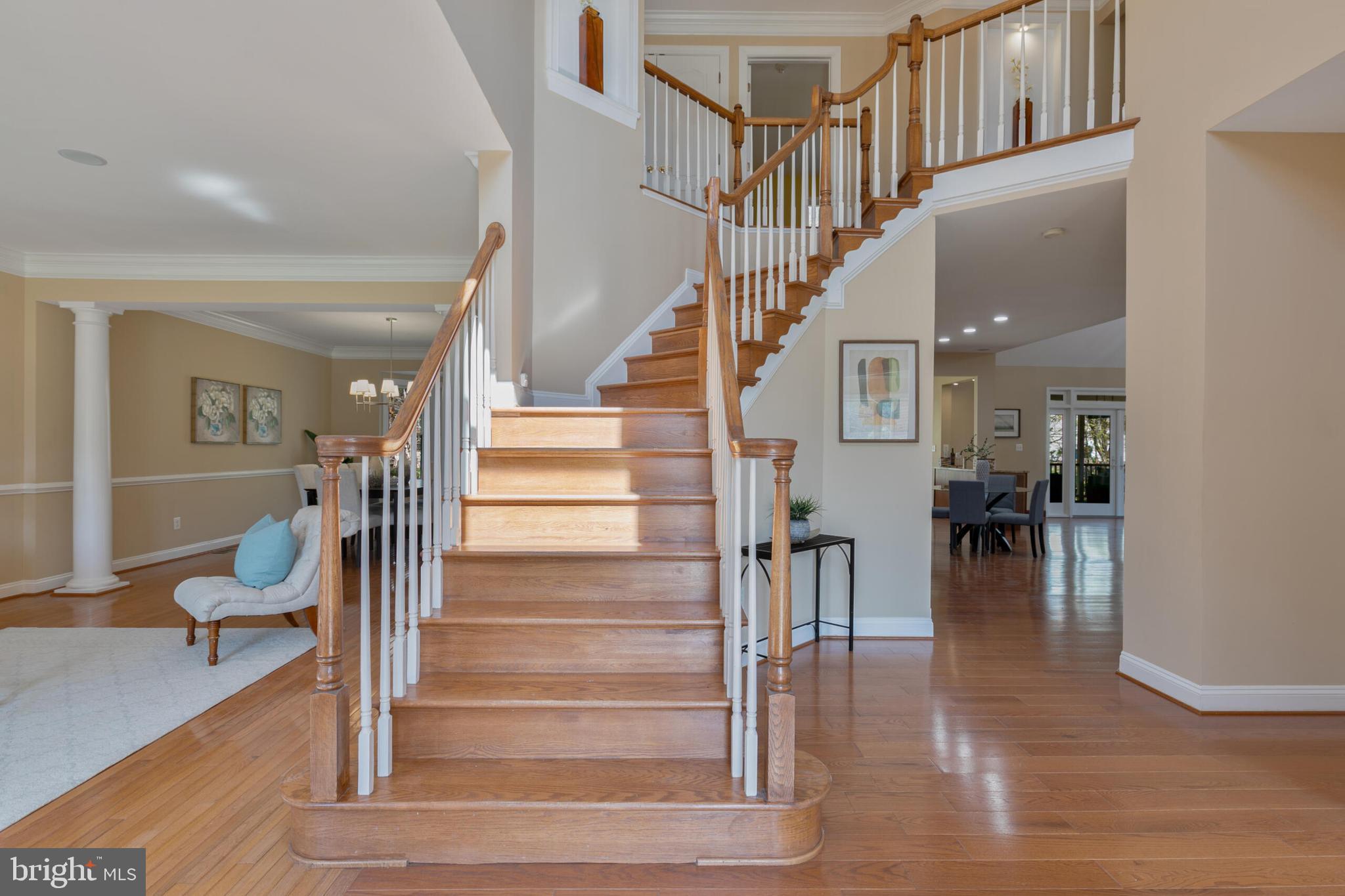 SOUTH RIDING - Residential