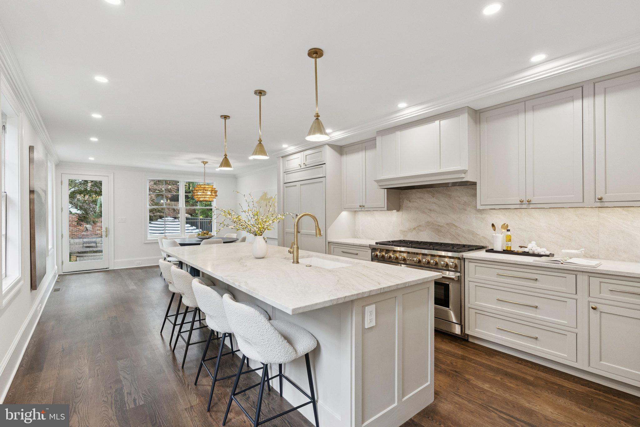 GEORGETOWN - Residential
