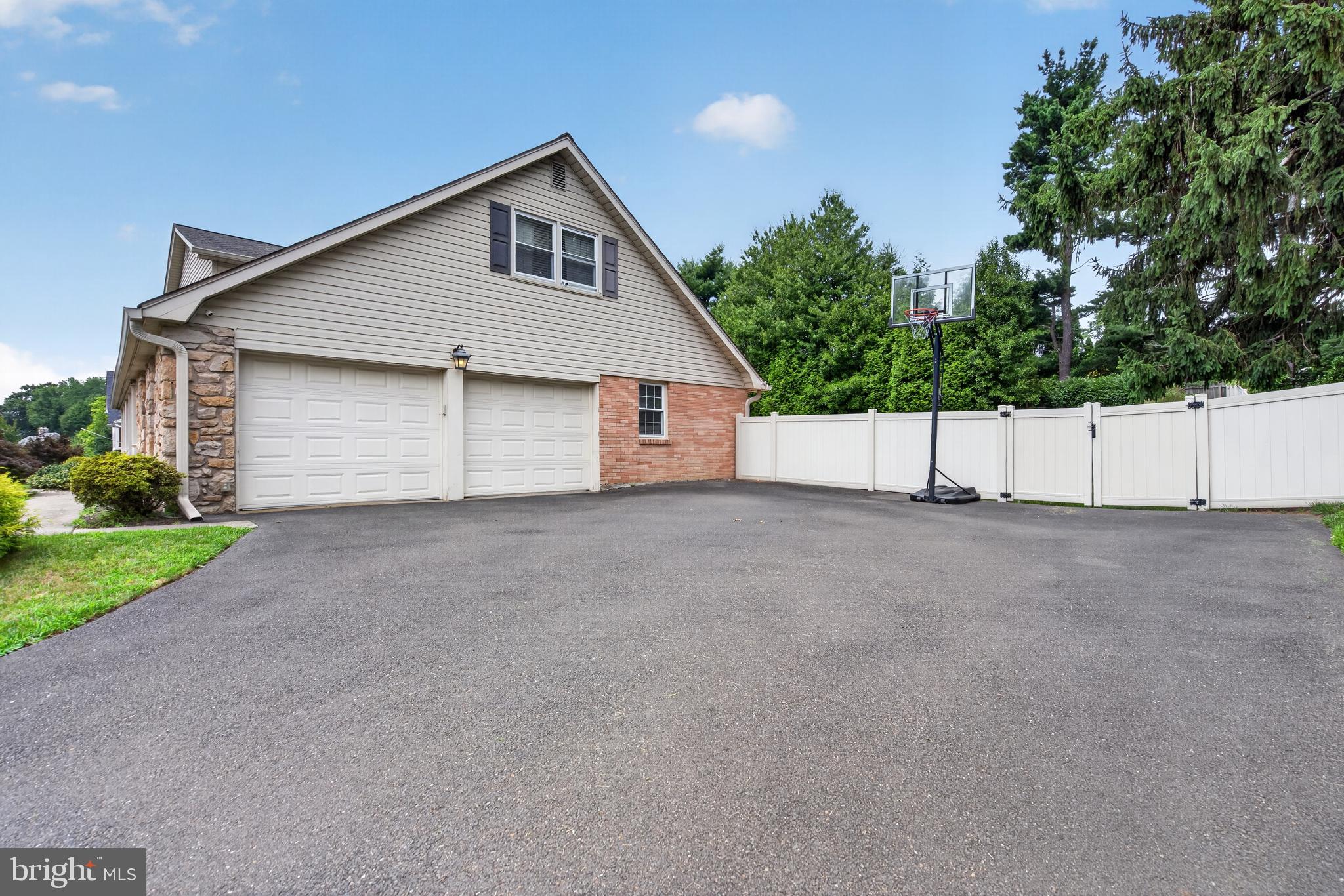 ALBIDALE - Residential