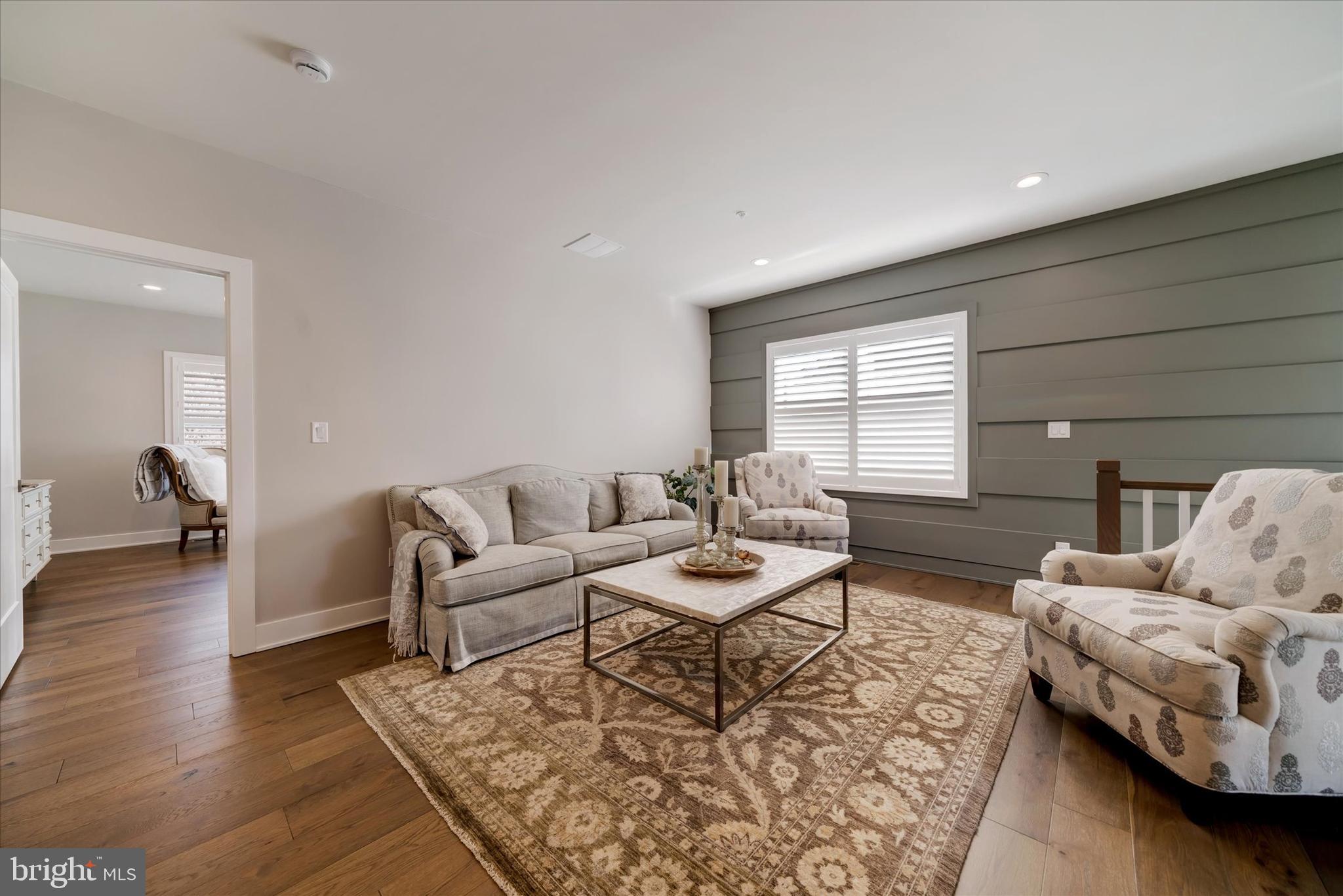 DOYLESTOWN WALK - Residential