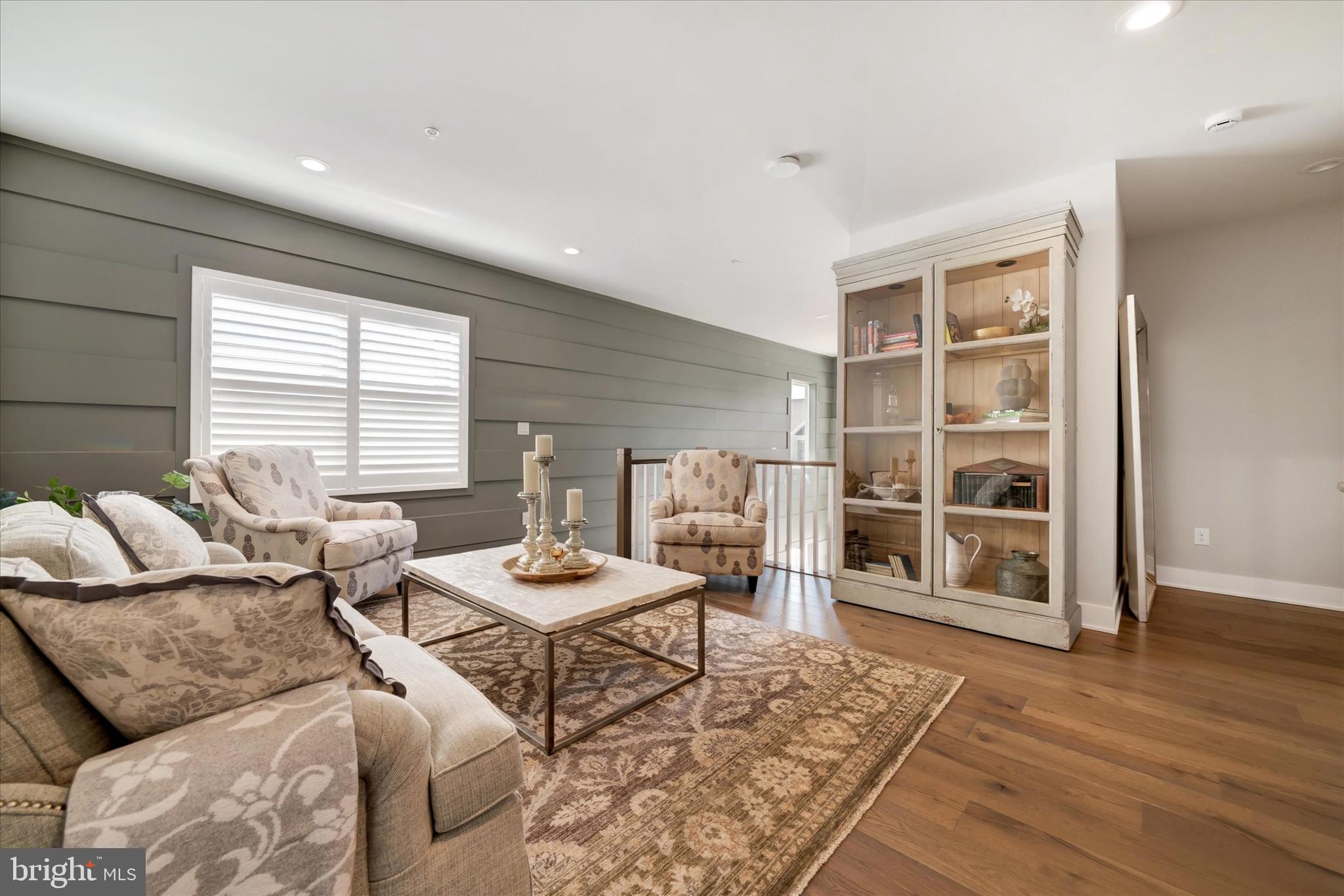 DOYLESTOWN WALK - Residential