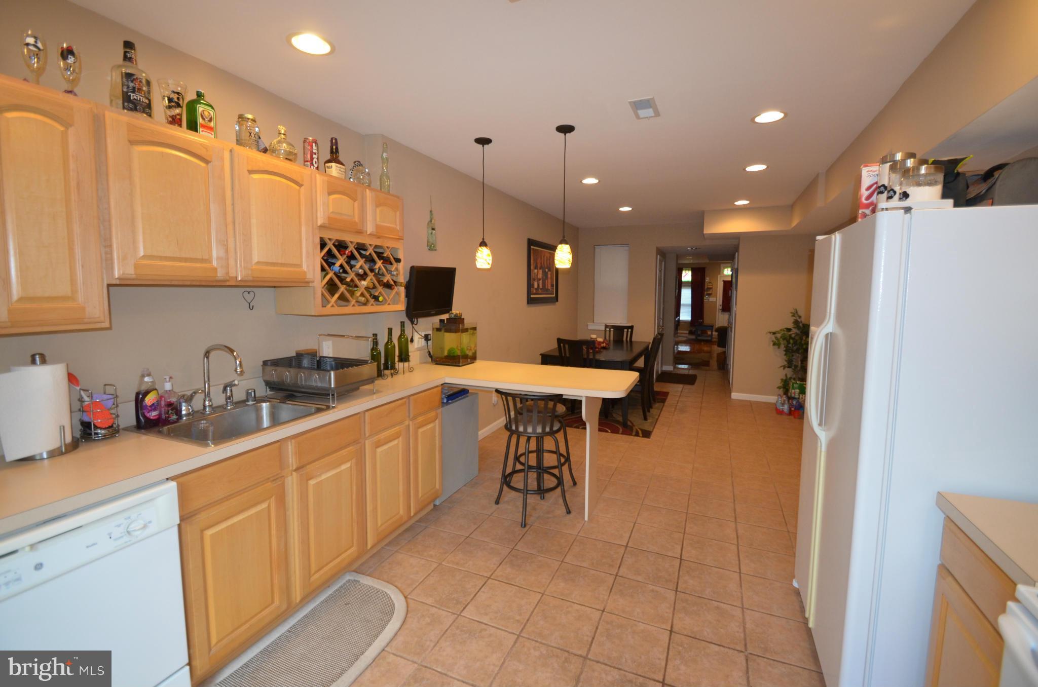 Amazing Canton rental with enormous kitchen, gas fireplace, fenced patio, wood floors, 2 master suites, tons of storage and MORE! Walk anywhere with this fabulous location! No pets.