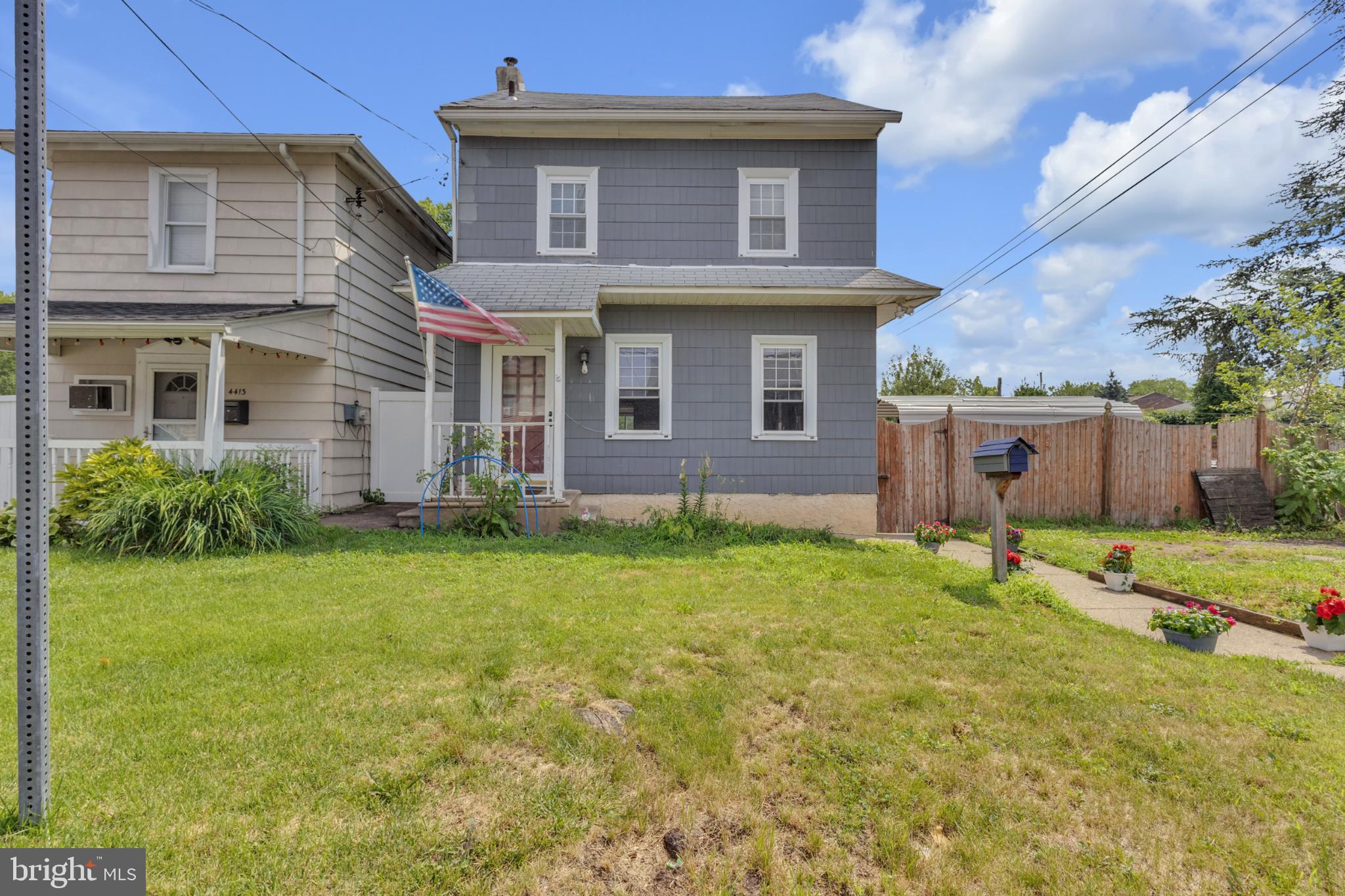 HOLMESBURG - Residential