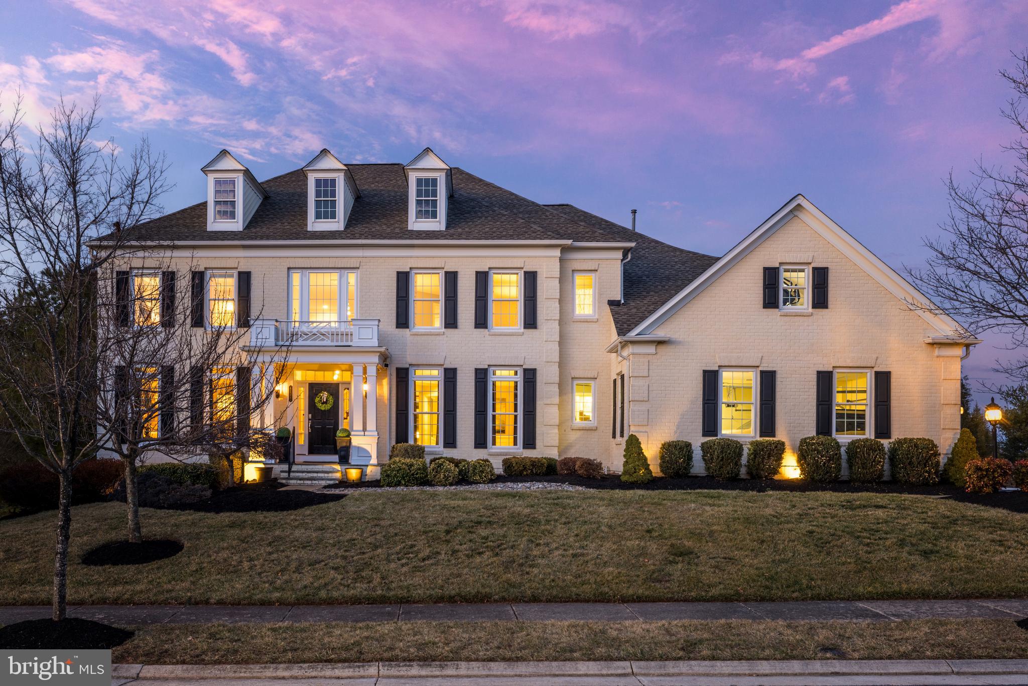 RED CEDAR - Residential