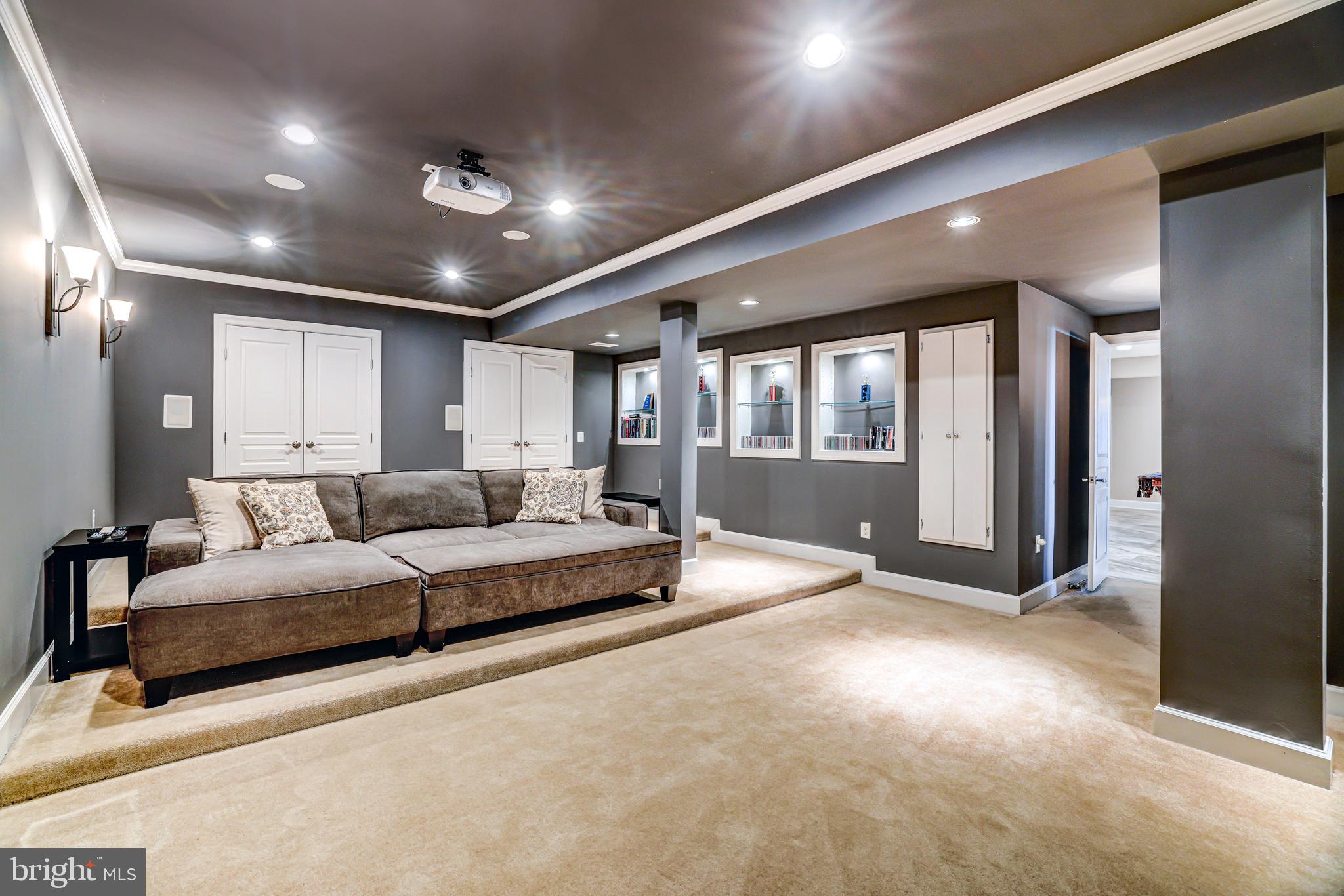 RED CEDAR - Residential