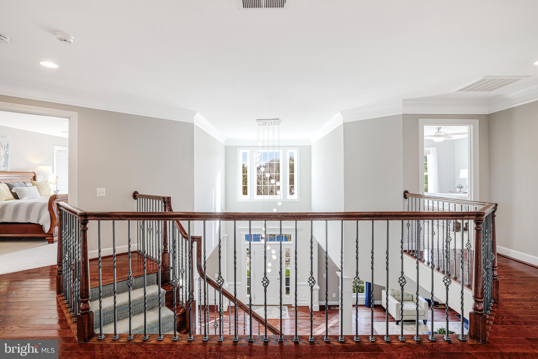 RED CEDAR - Residential