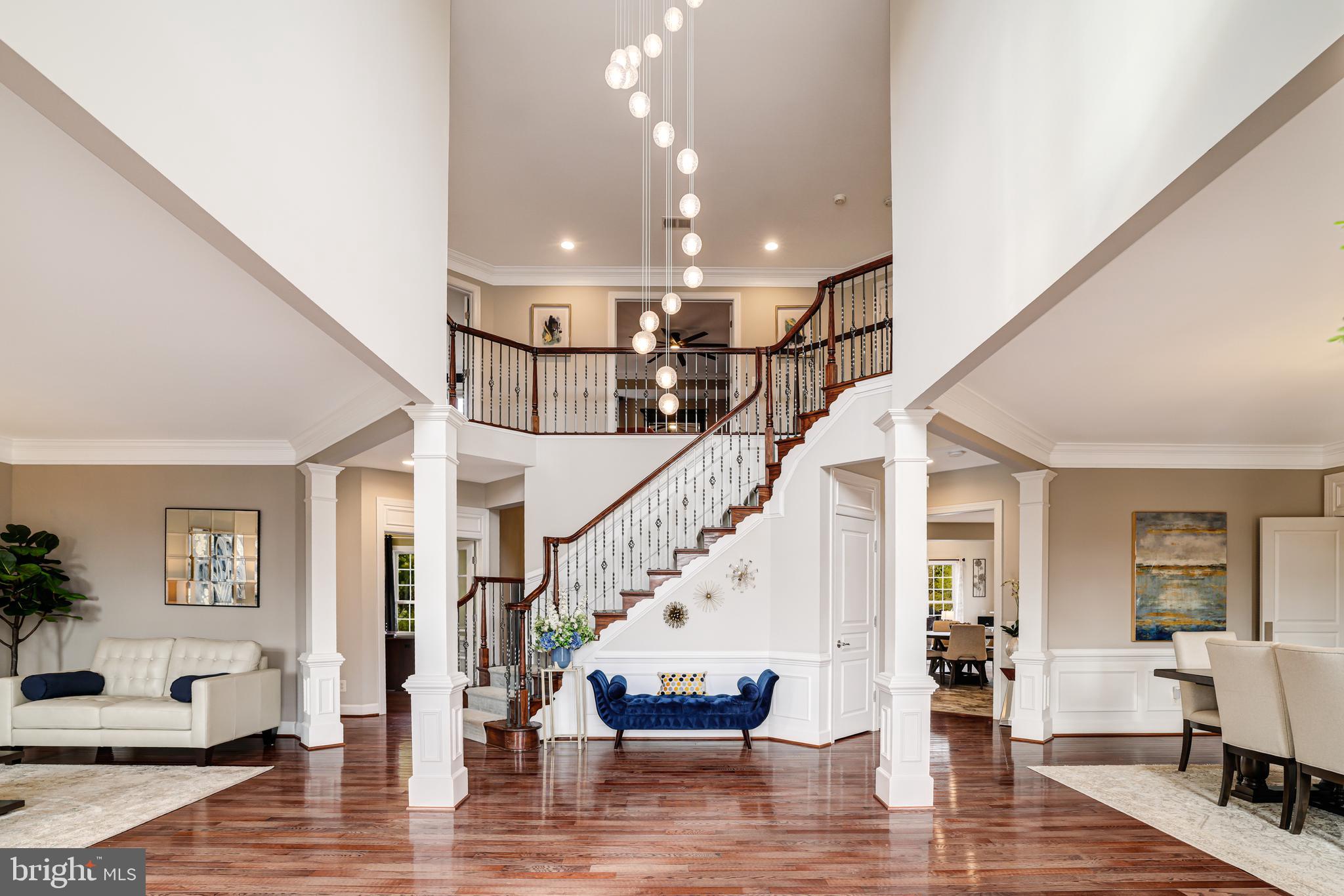 RED CEDAR - Residential