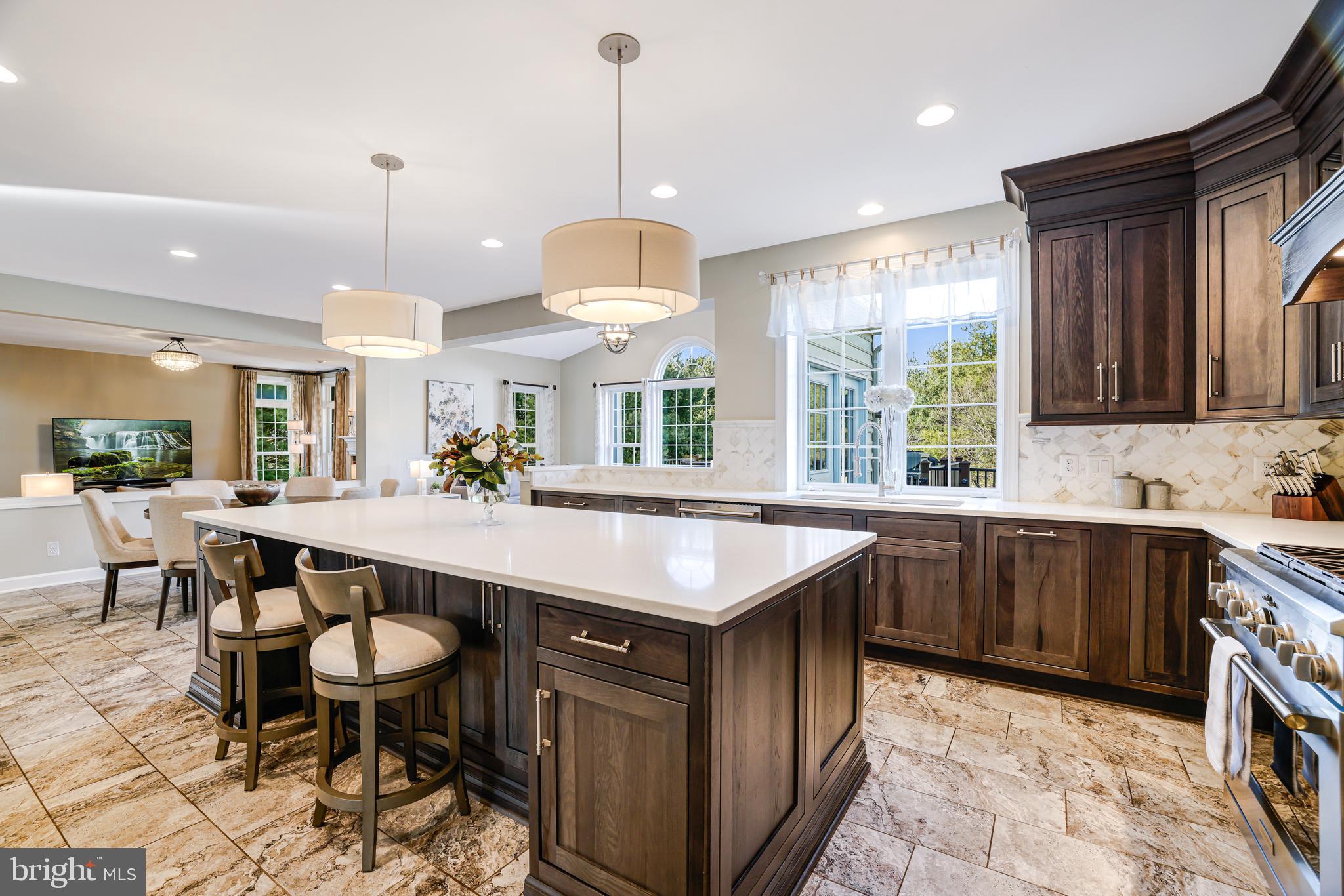 RED CEDAR - Residential
