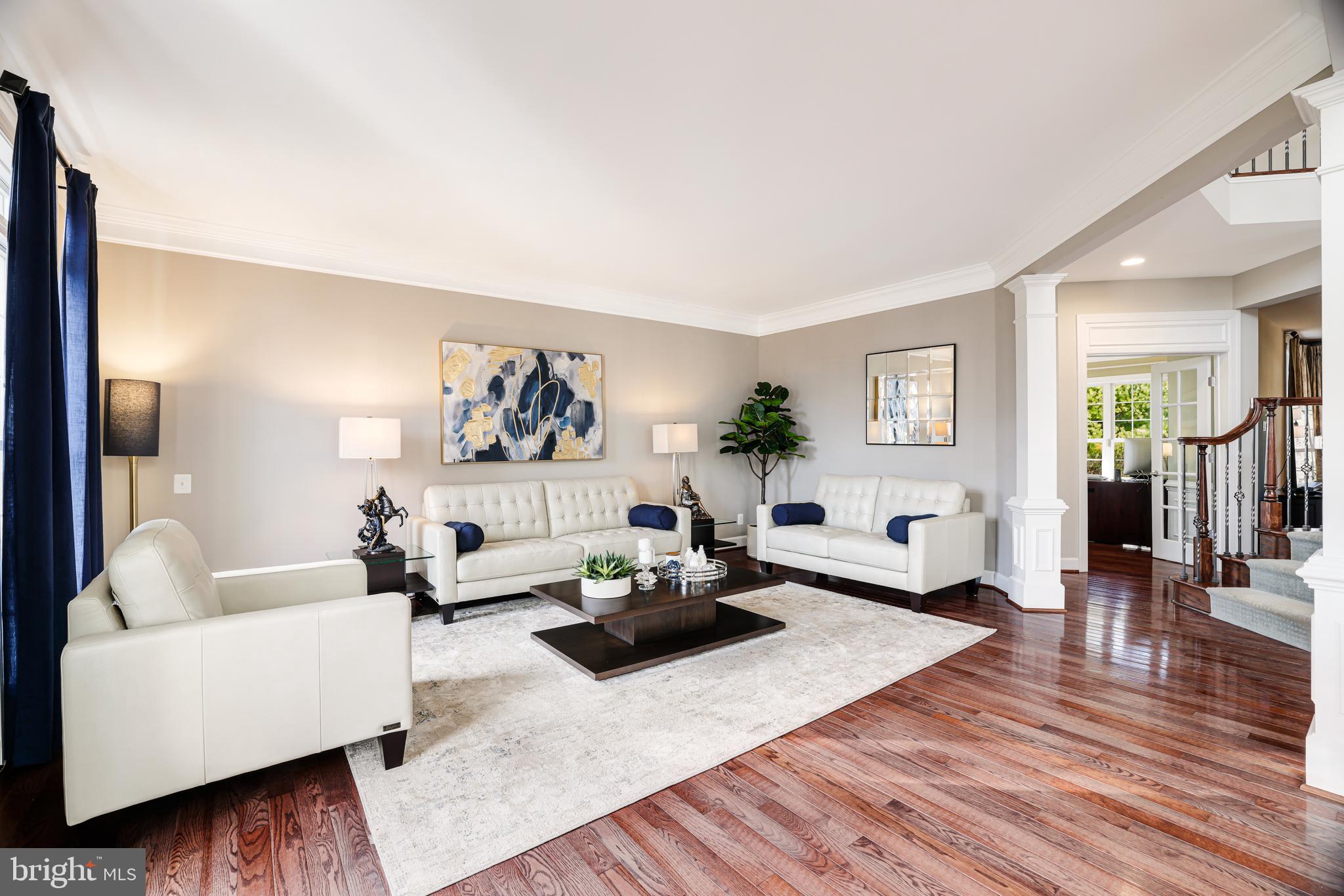 RED CEDAR - Residential
