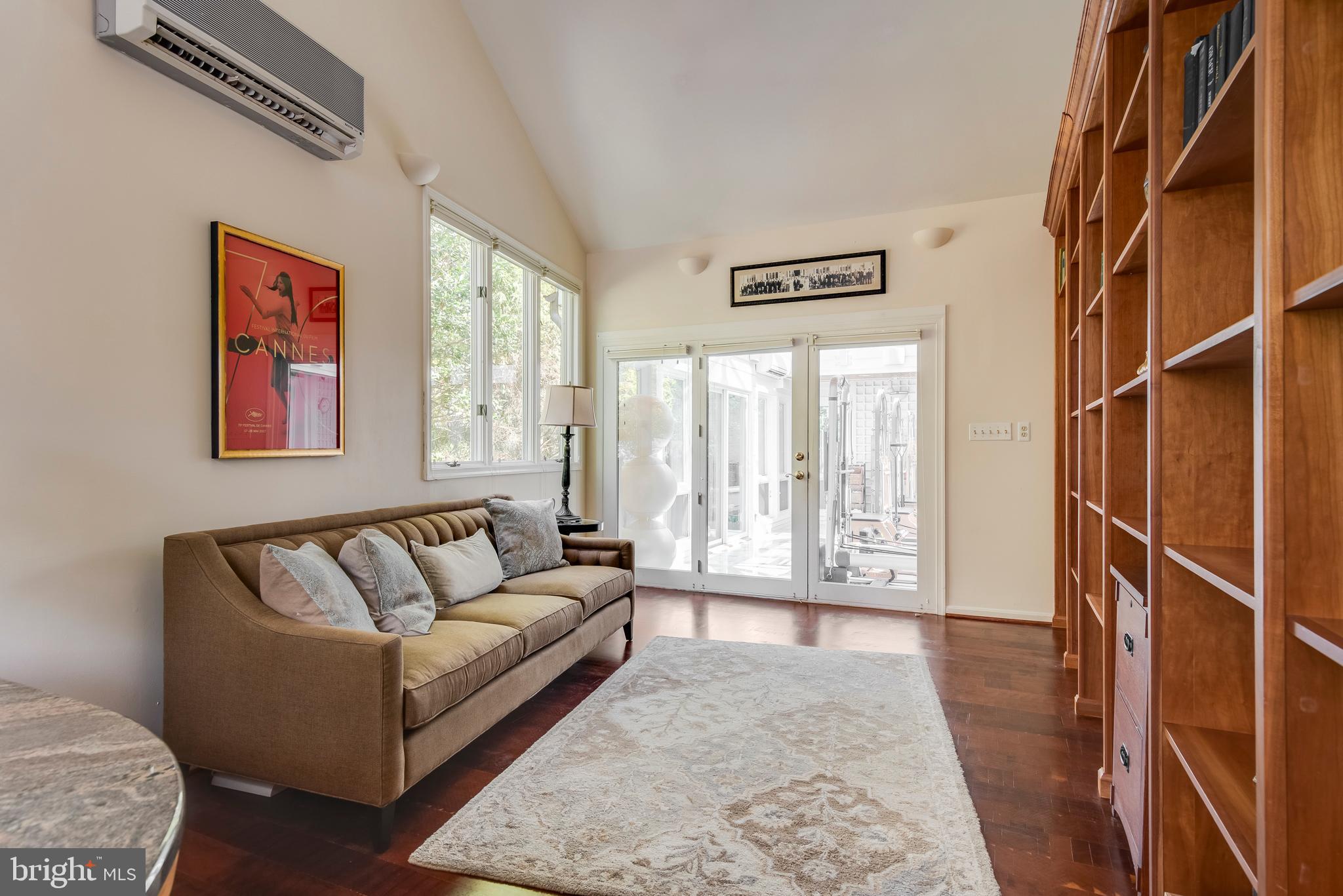 AMBERLEY - Residential