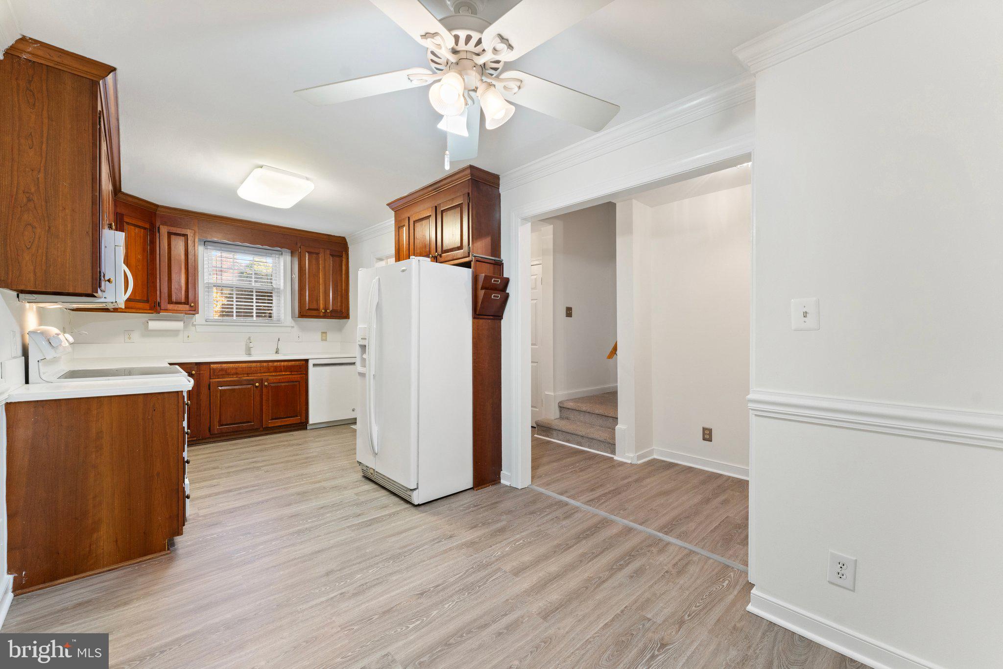 COLLEGE HILL TOWNHOMES - Residential