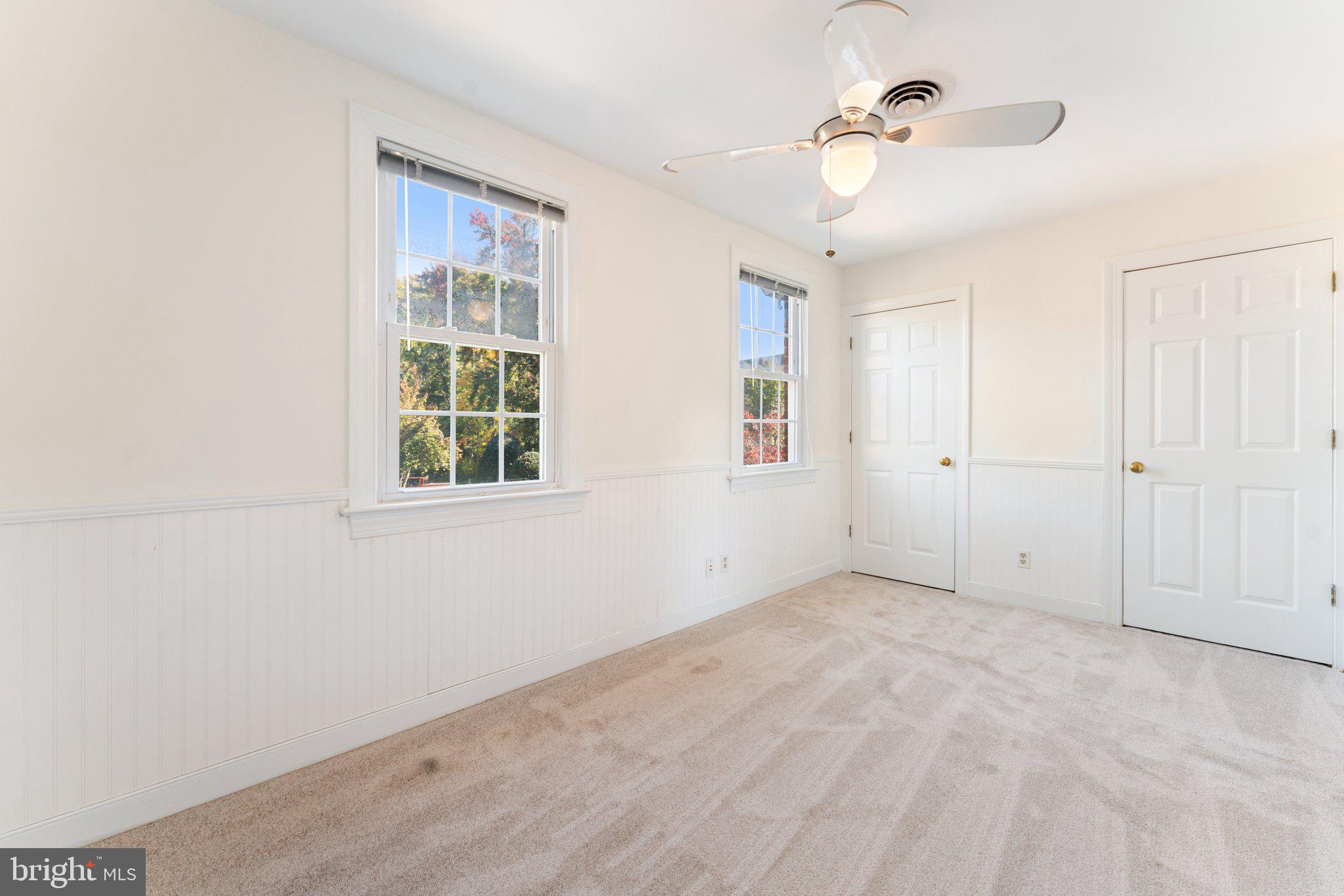 COLLEGE HILL TOWNHOMES - Residential
