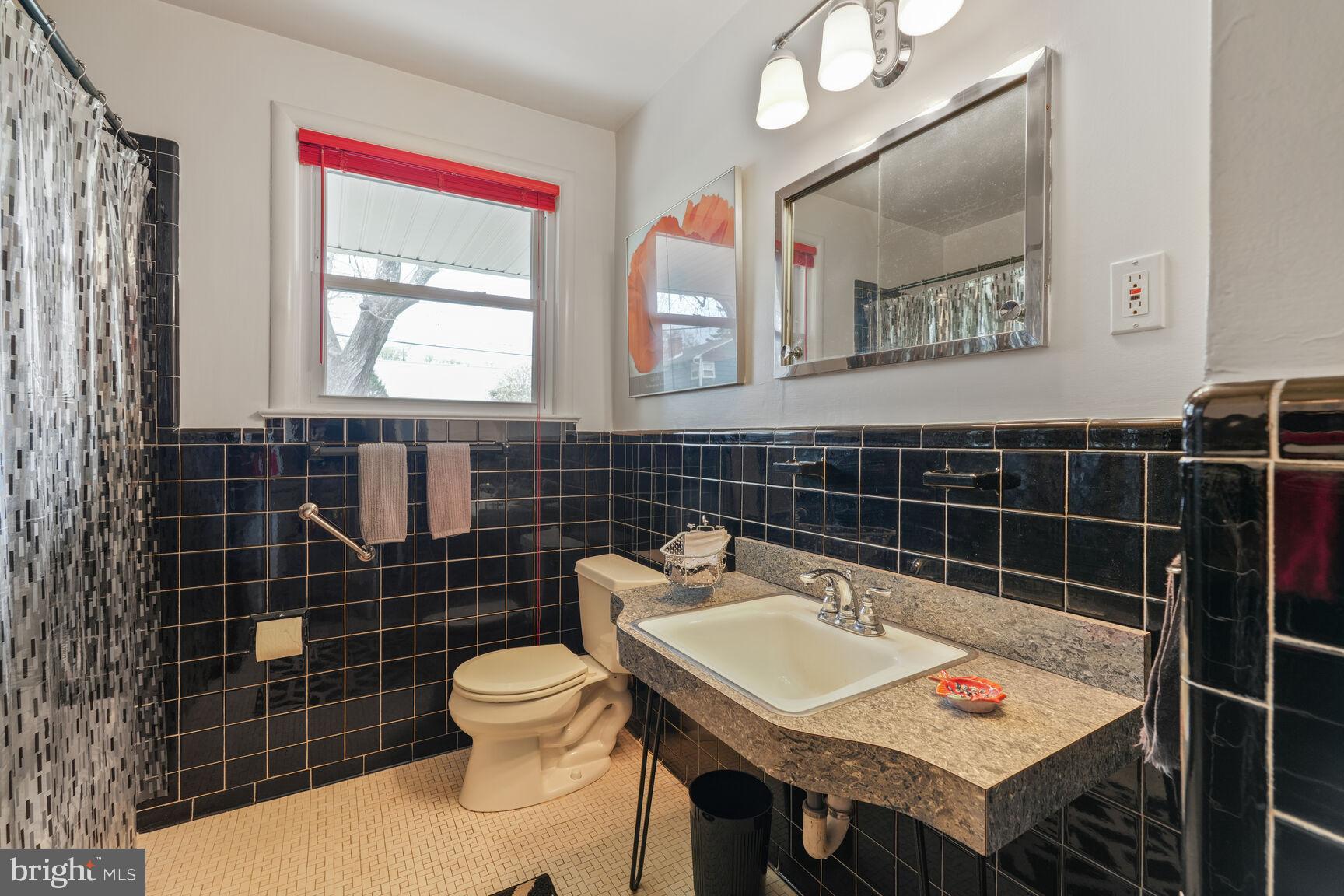 WOODSIDE PARK - Residential