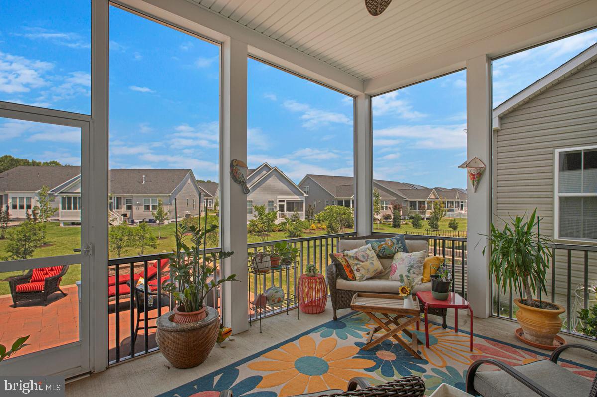 TWO RIVERS - Residential