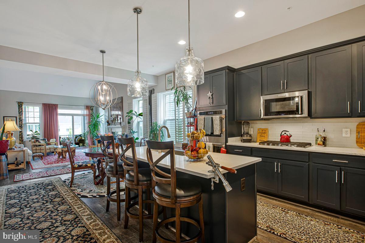 TWO RIVERS - Residential