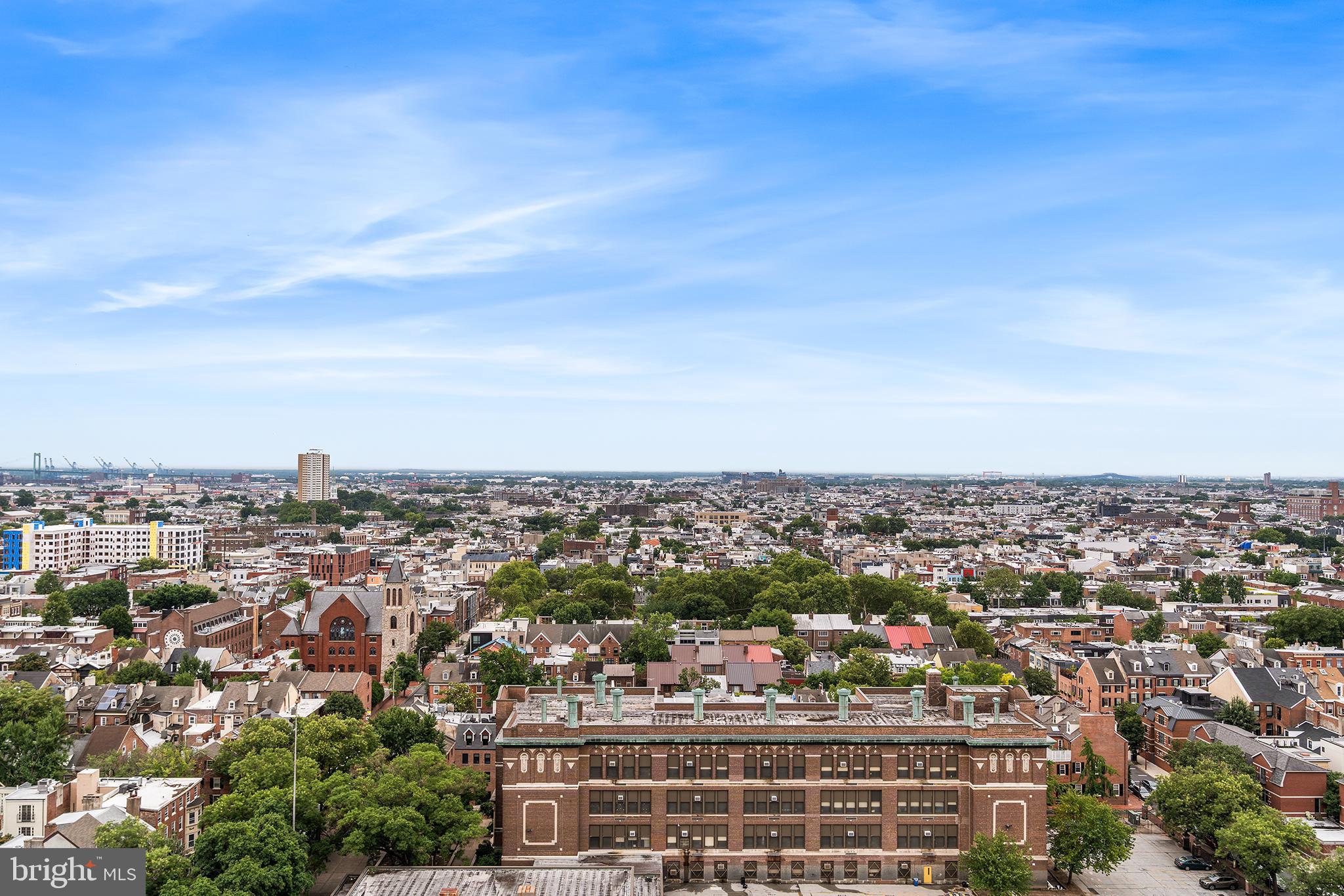 WASHINGTON SQ - Residential