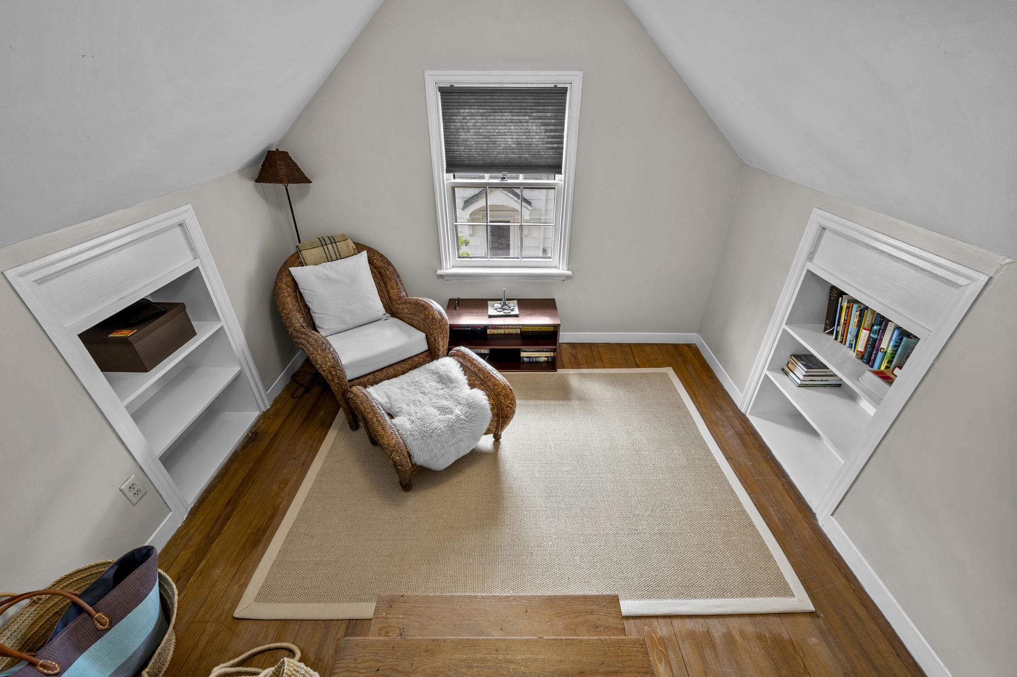 WOODSIDE FOREST - Residential