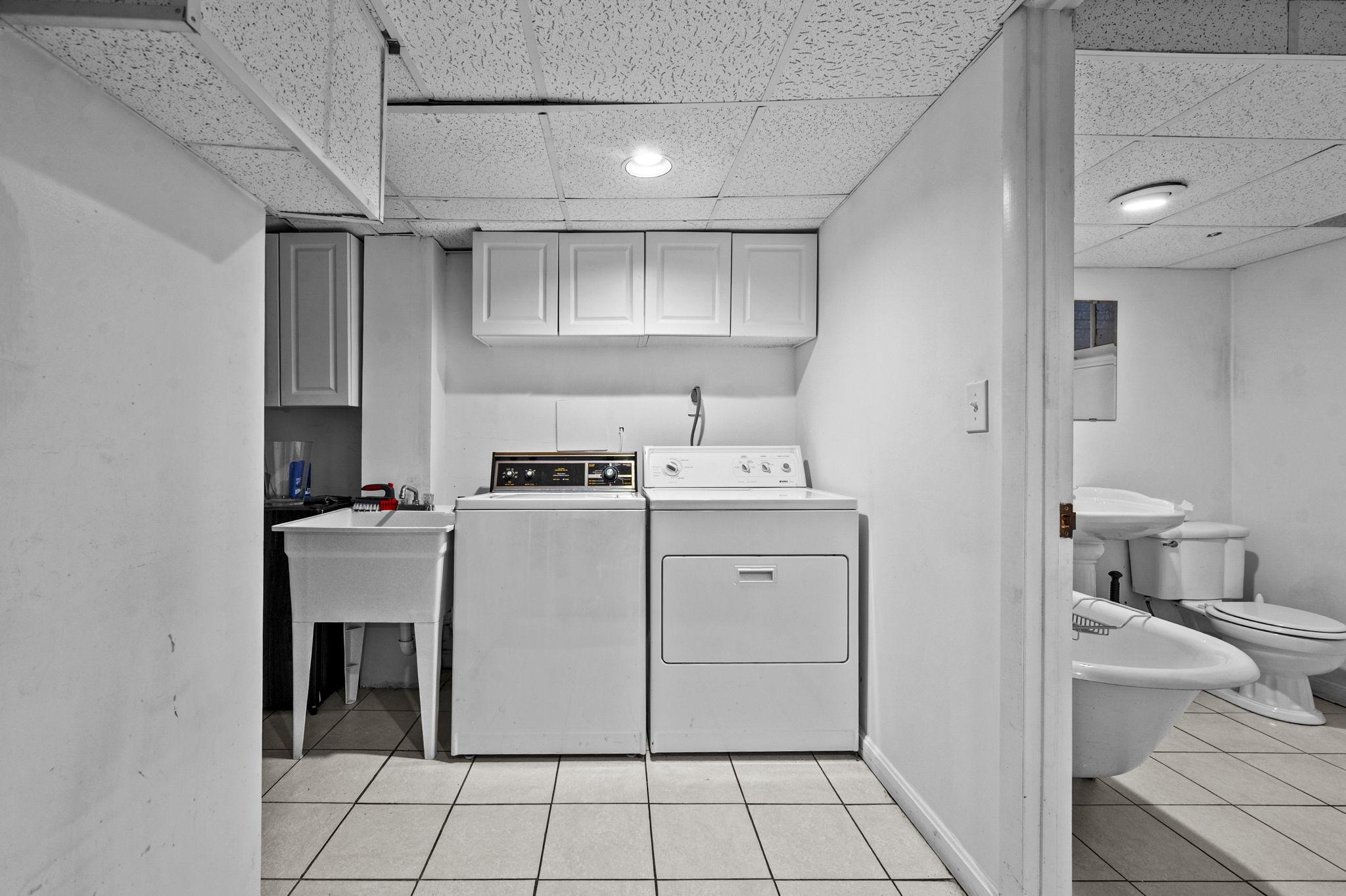 WOODSIDE FOREST - Residential