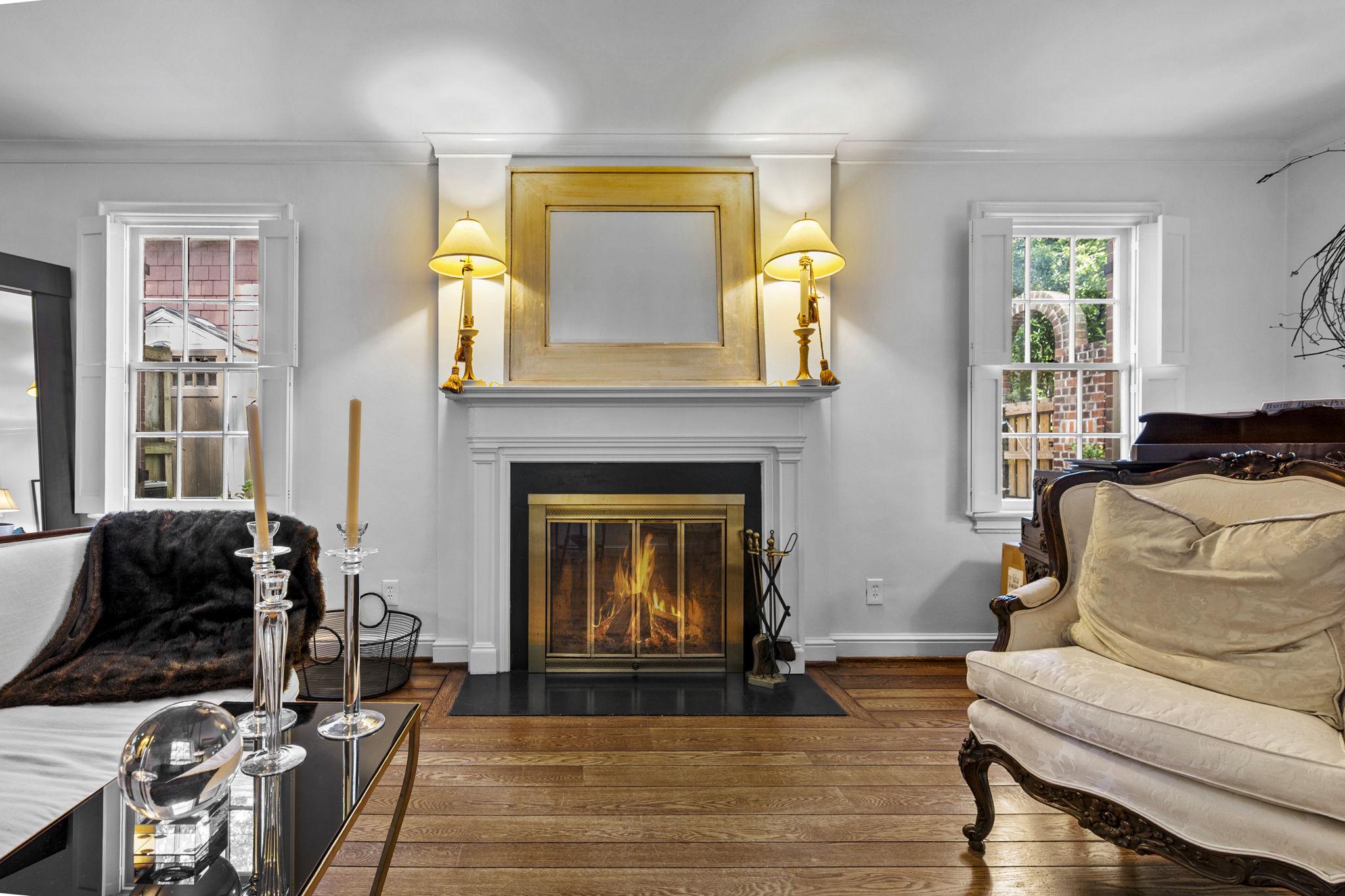 WOODSIDE FOREST - Residential