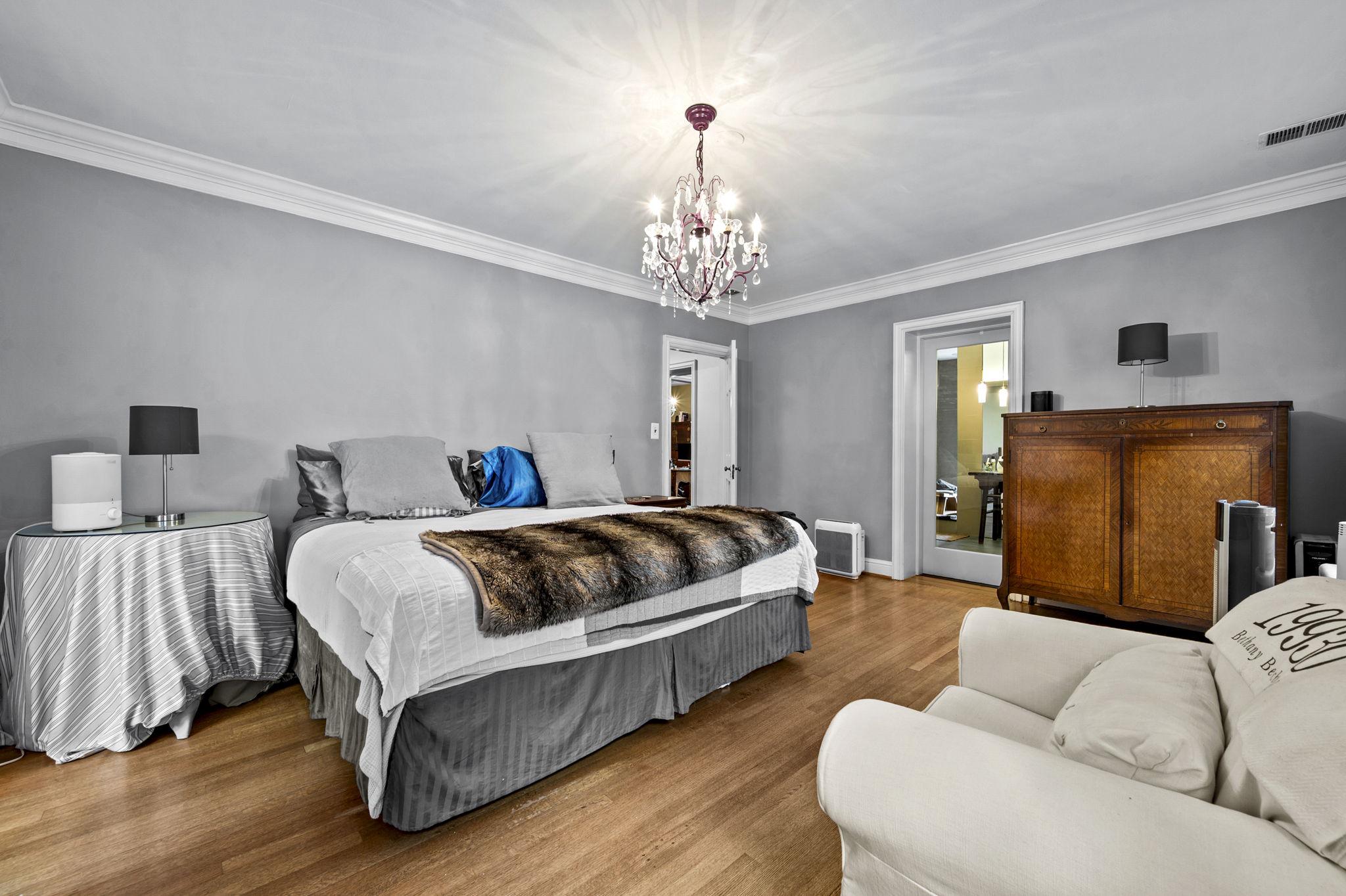 WOODSIDE FOREST - Residential