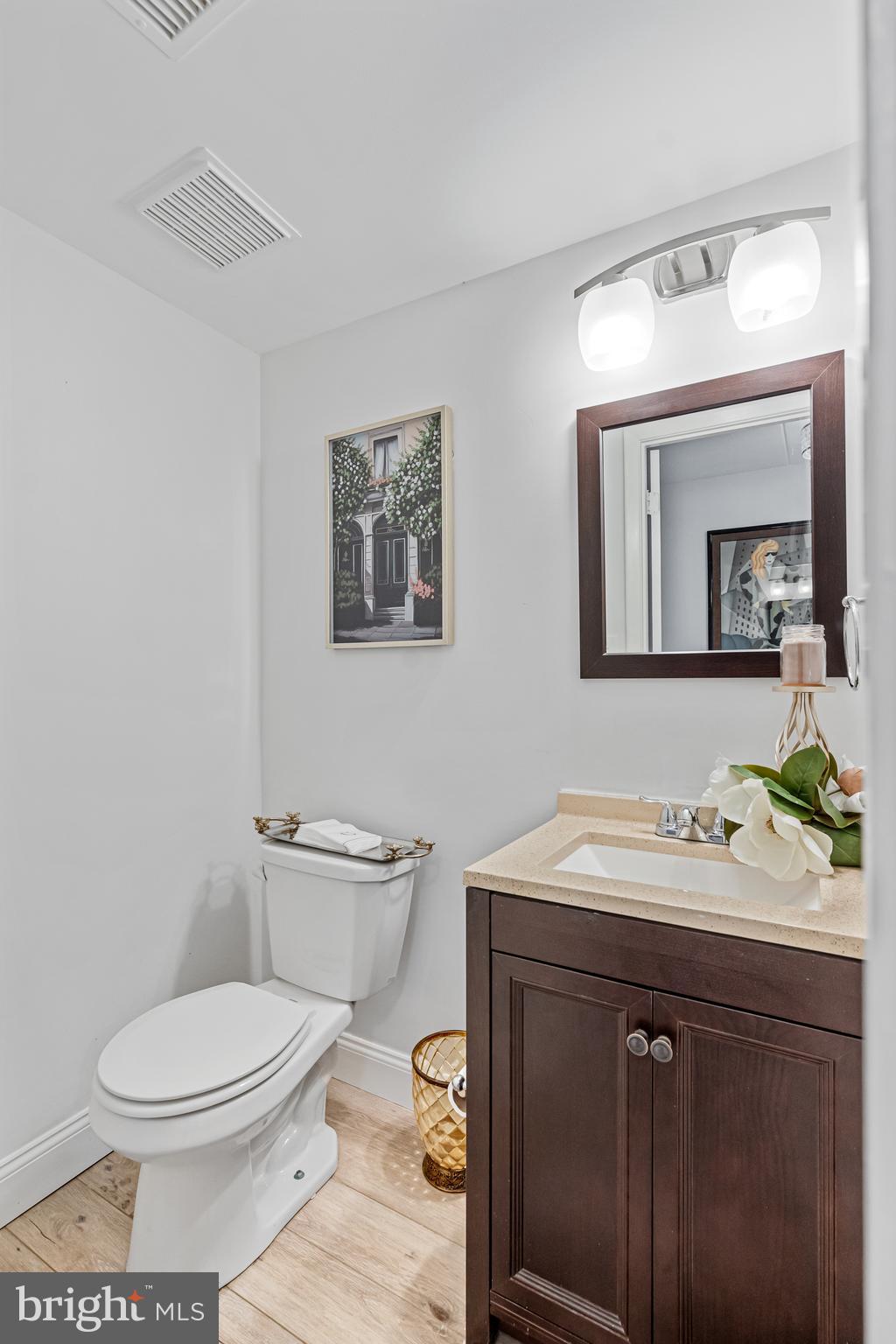 ANNEN WOODS - Residential