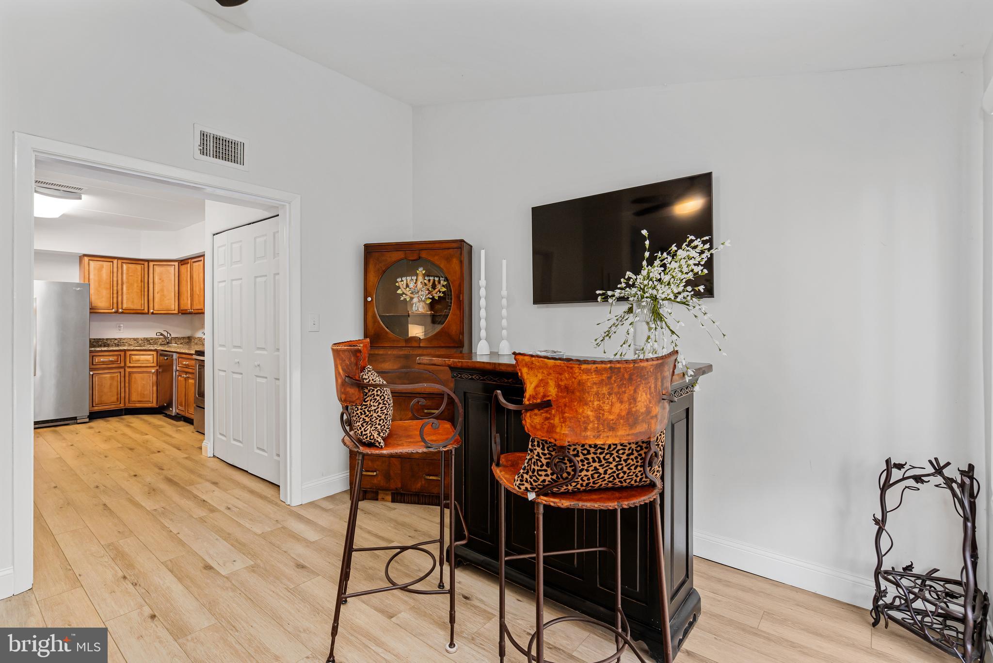 ANNEN WOODS - Residential