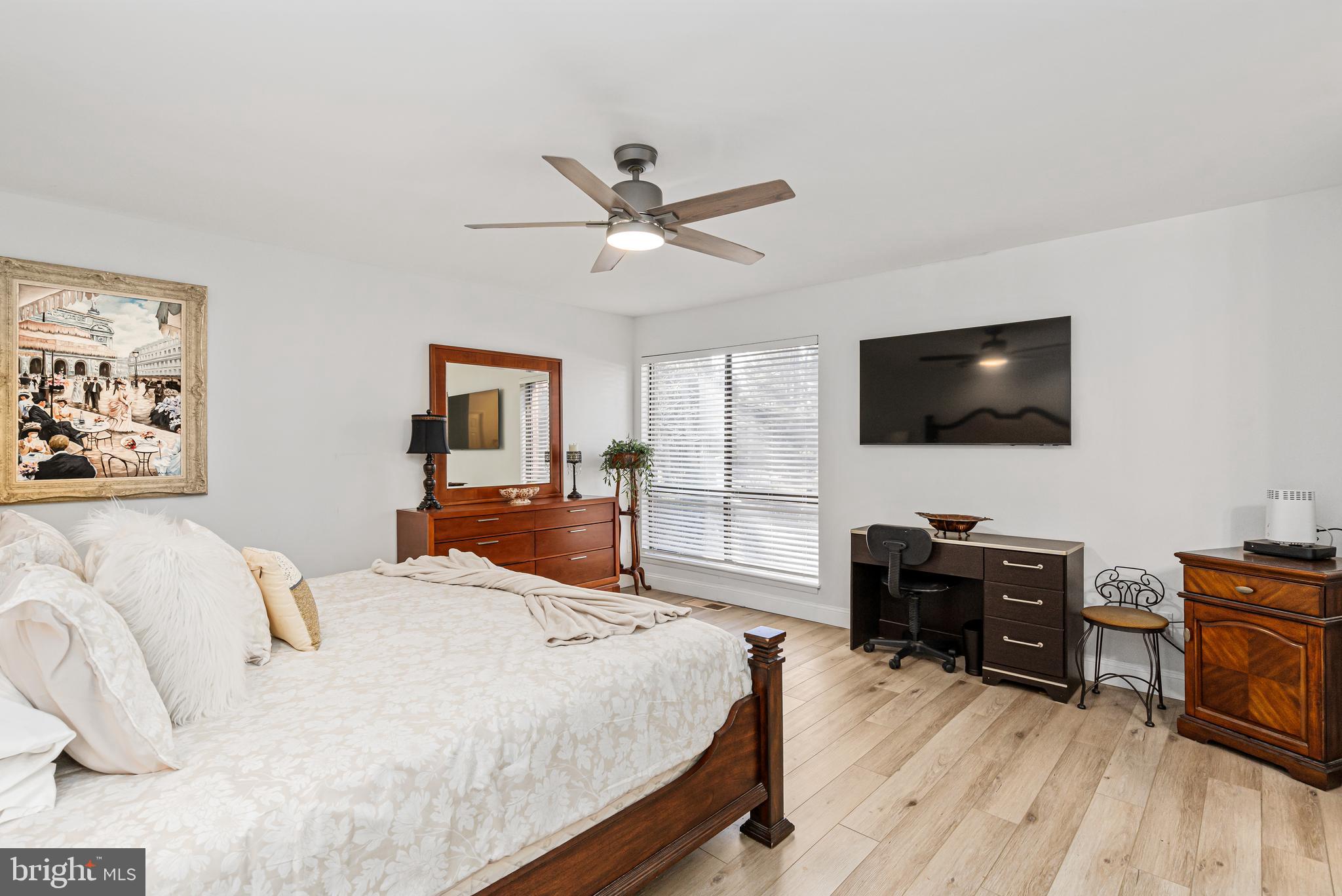 ANNEN WOODS - Residential