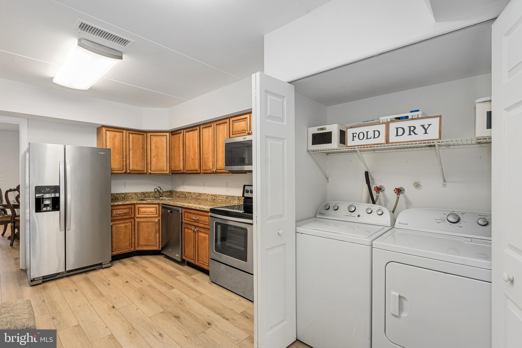 ANNEN WOODS - Residential