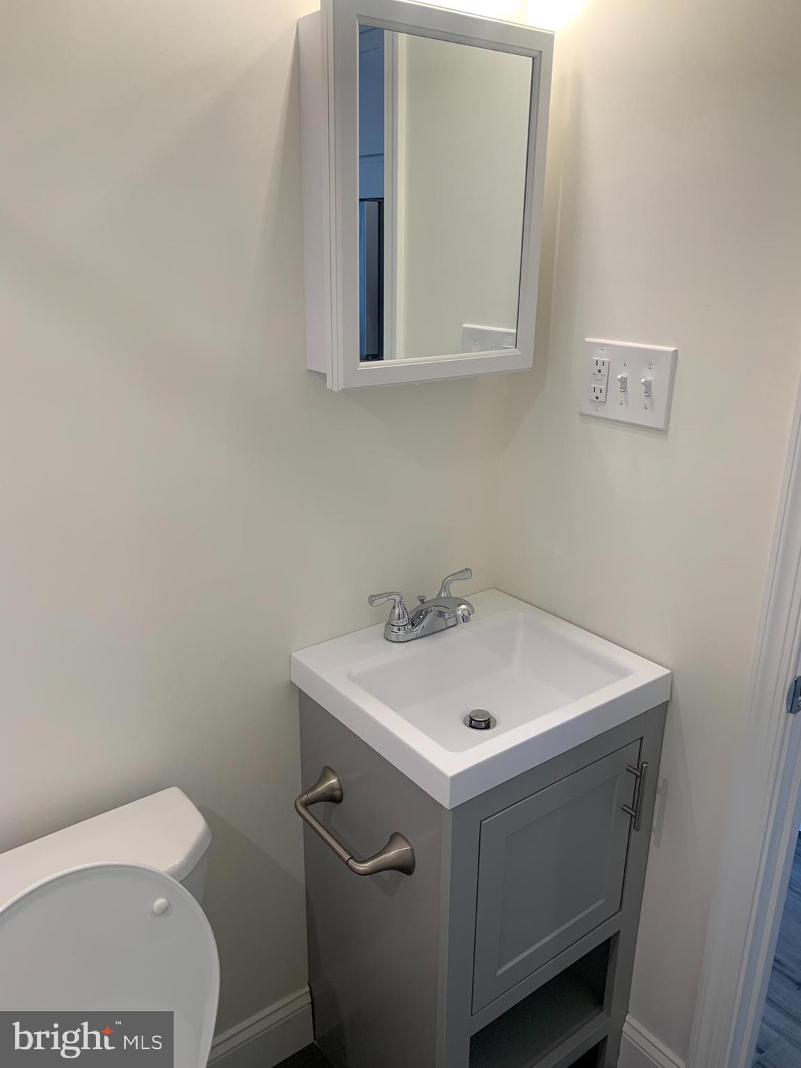 PASSYUNK SQUARE - Residential Income