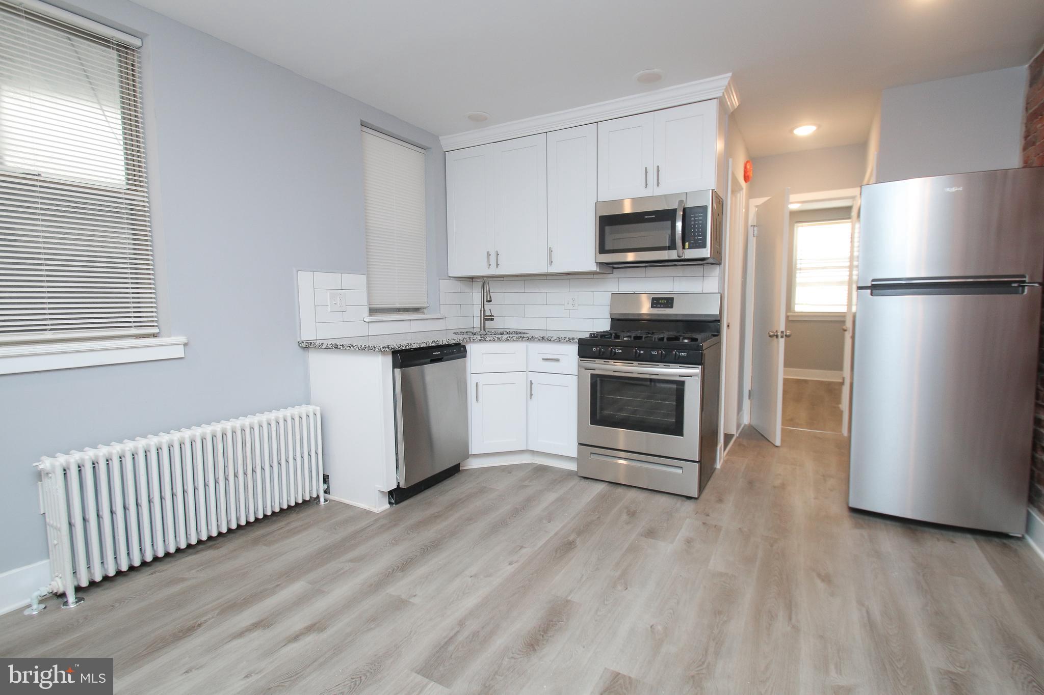 PASSYUNK SQUARE - Residential Income