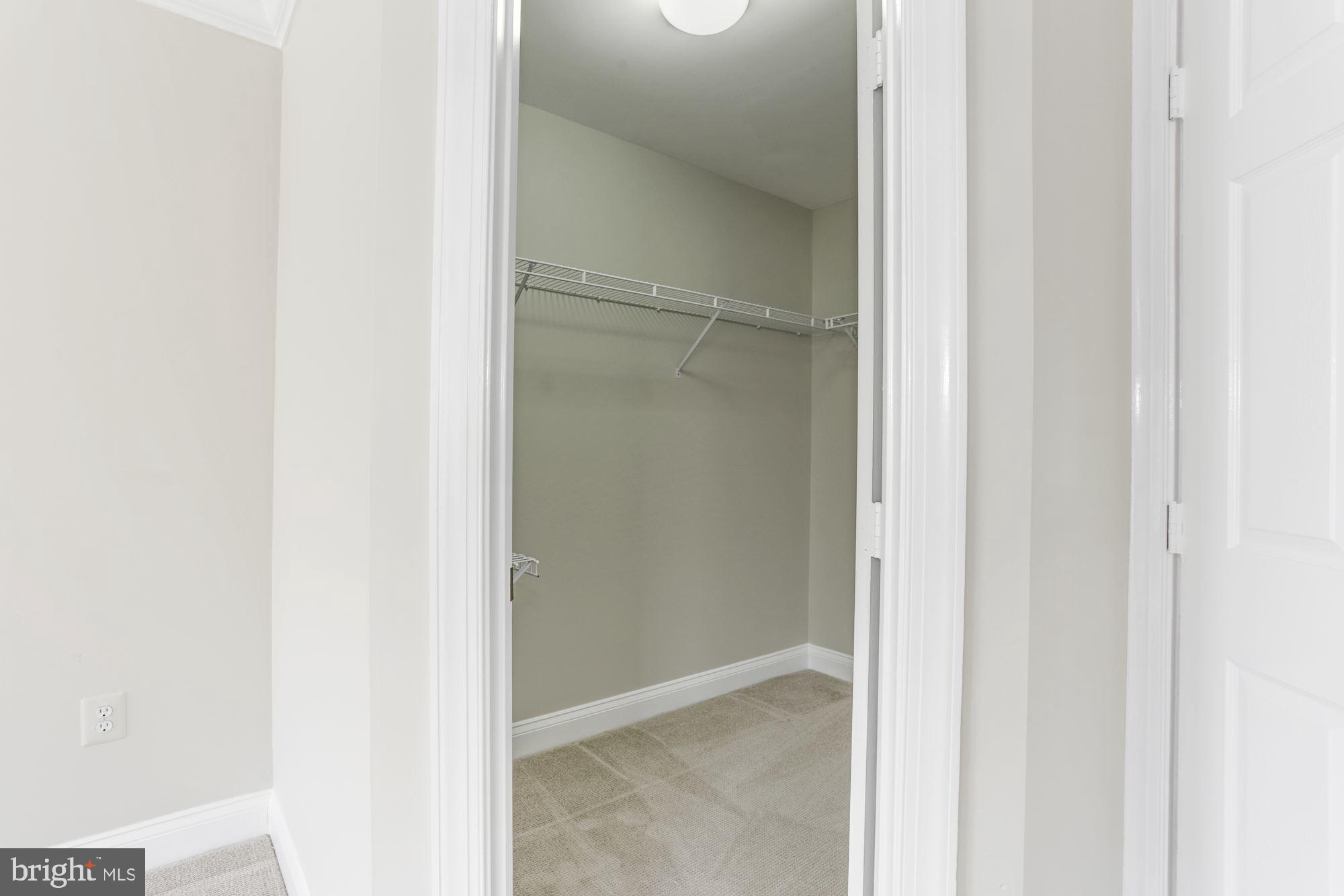 SADDLE RIDGE - Residential