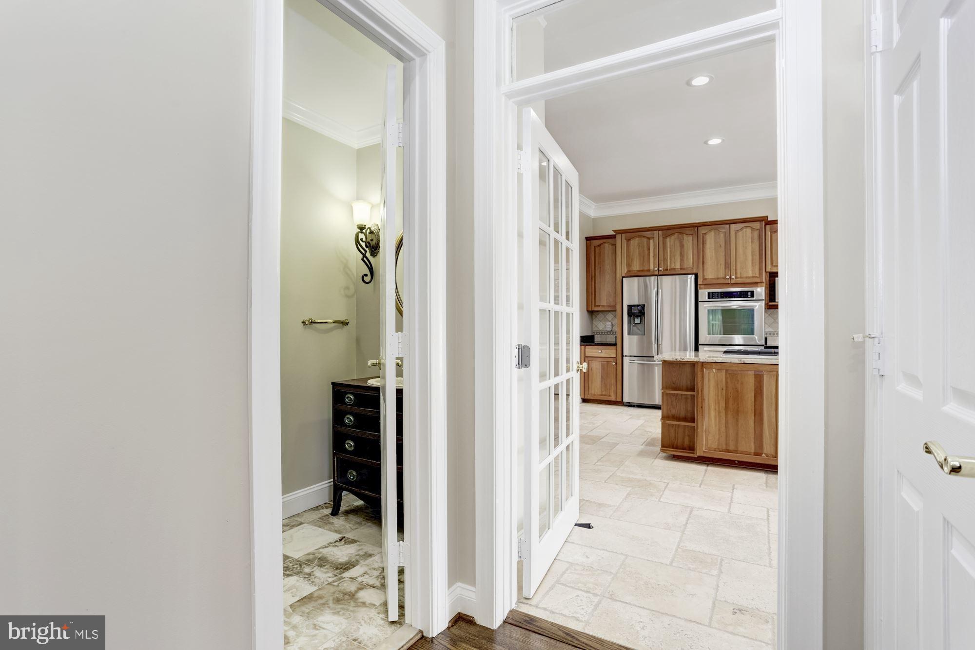 SADDLE RIDGE - Residential