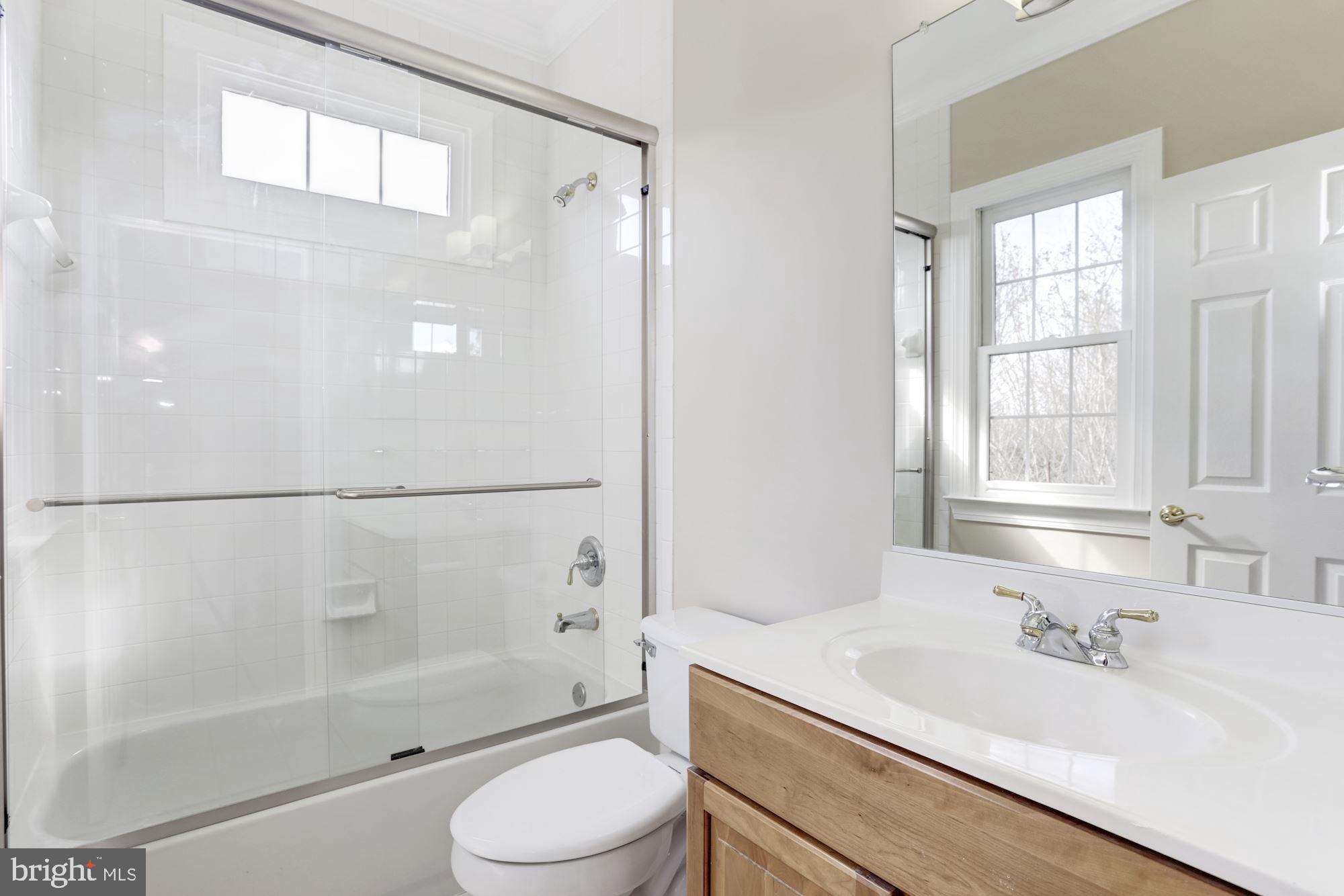 SADDLE RIDGE - Residential