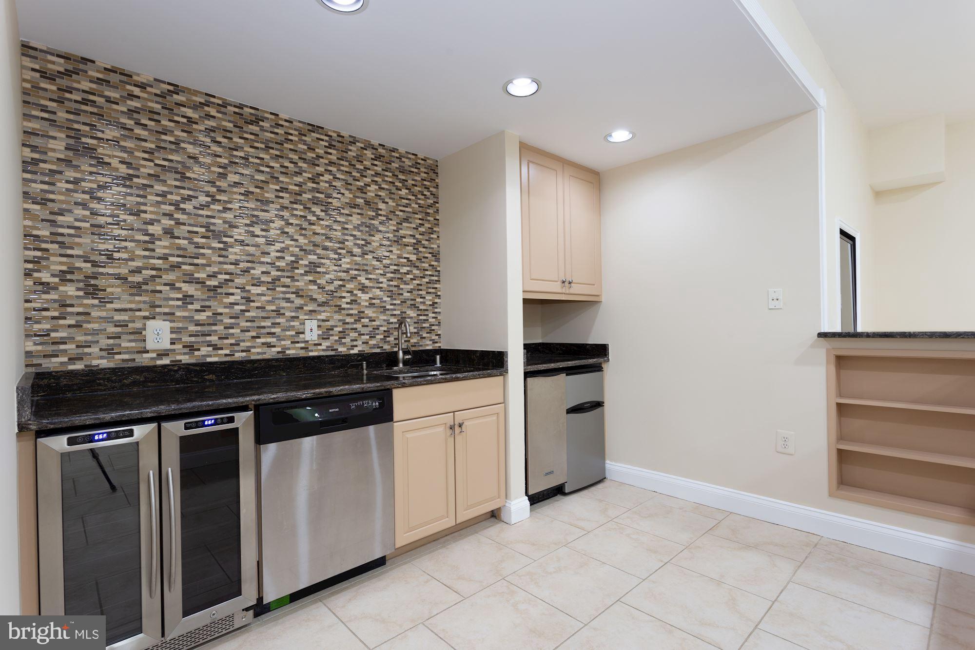 SADDLE RIDGE - Residential