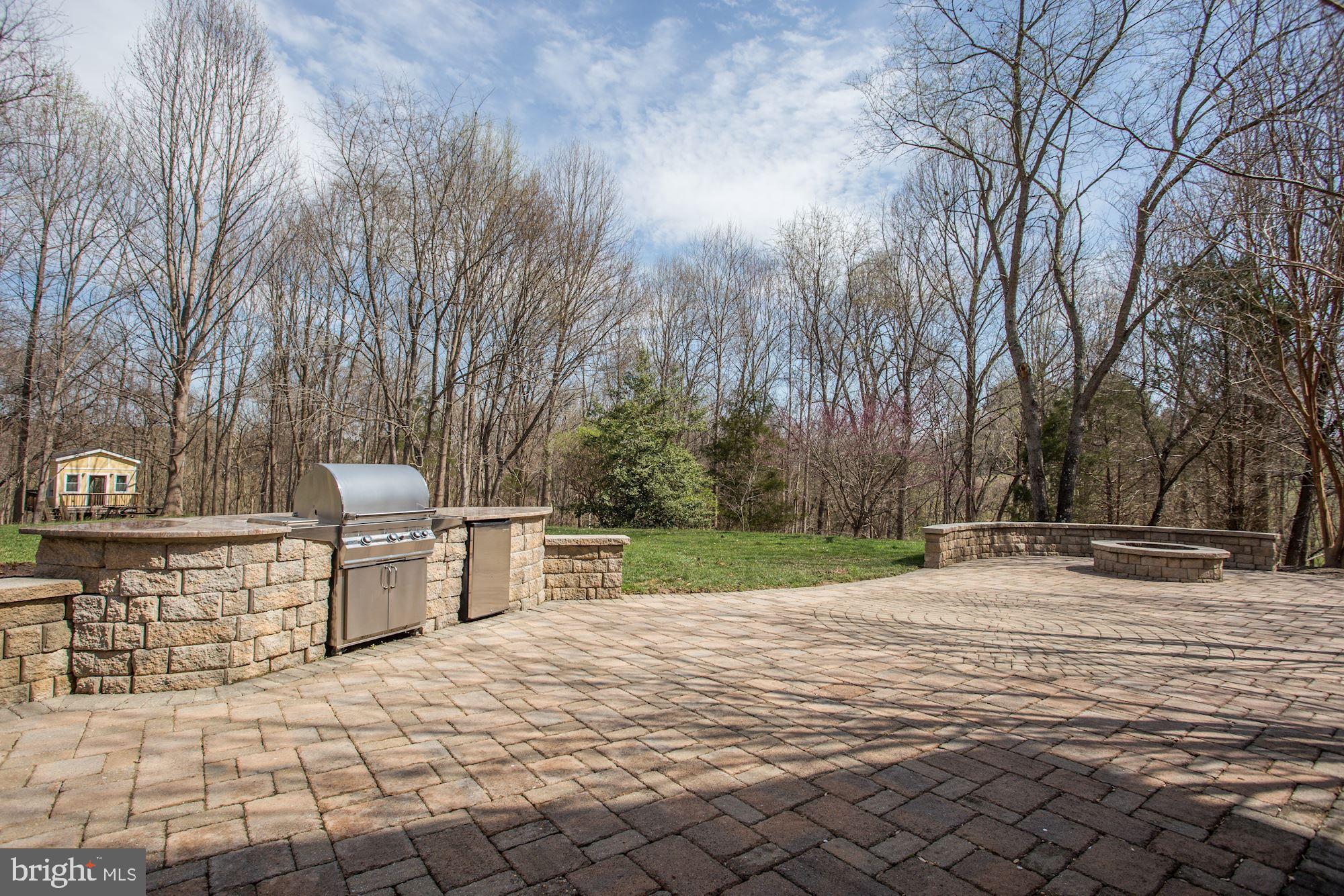 SADDLE RIDGE - Residential