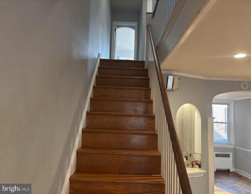 WEST OAK LANE - Residential
