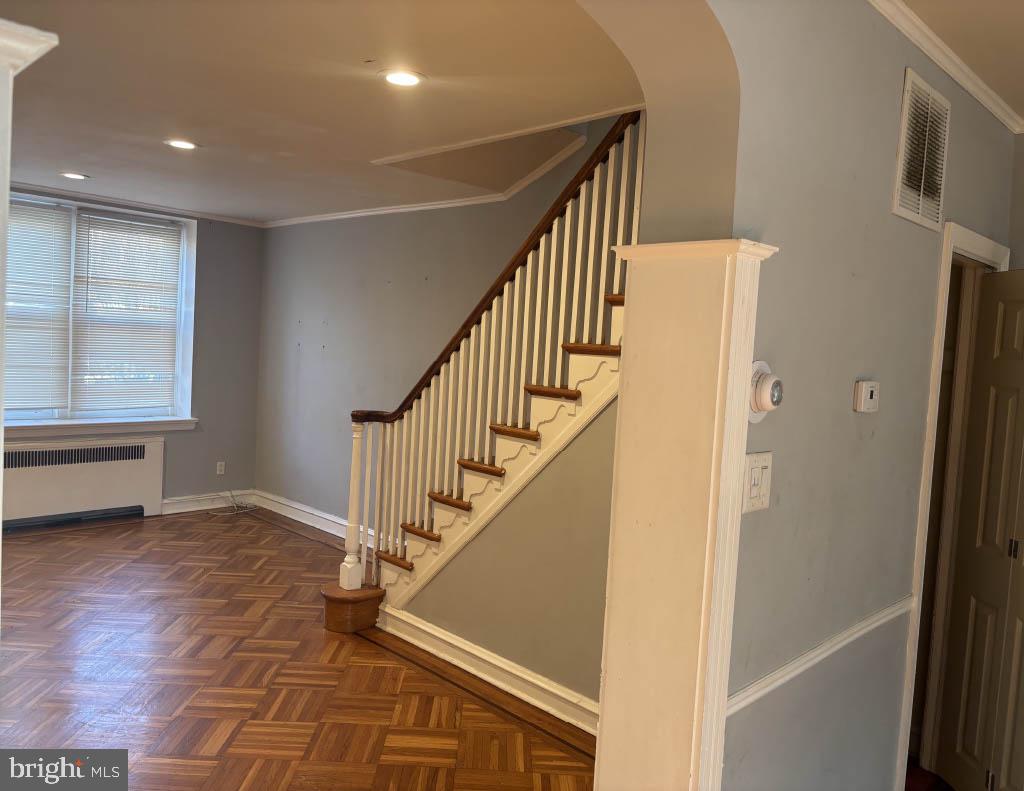 WEST OAK LANE - Residential