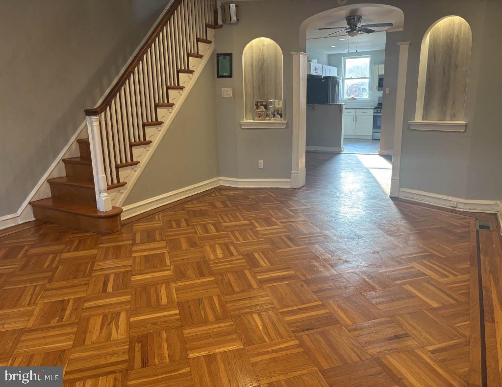 WEST OAK LANE - Residential